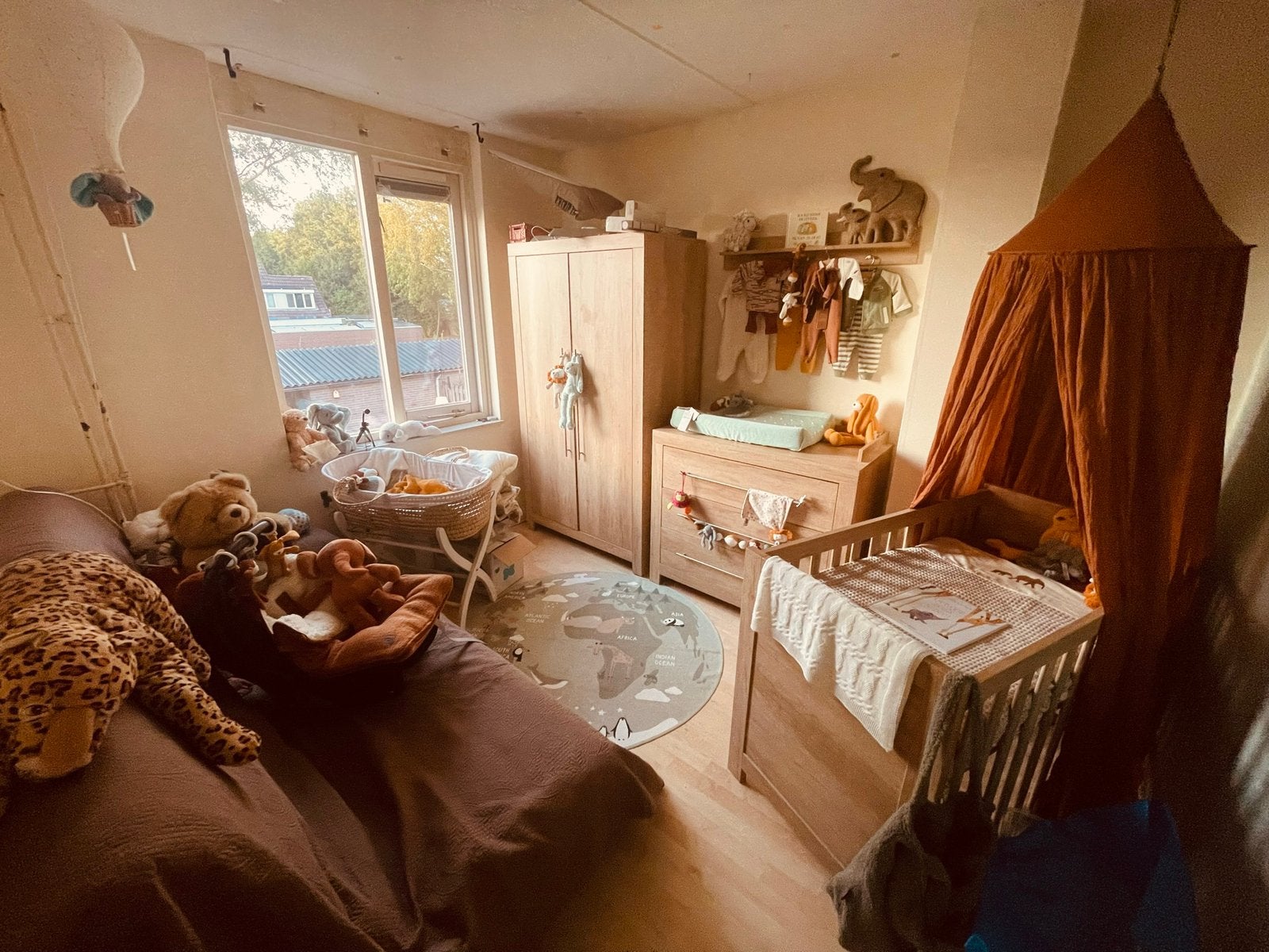 Leuke complete baby kamer te koop, Kinderen en Baby's, Kinderkamer | Complete kinderkamers, Ophalen, Gebruikt, Jongetje of Meisje