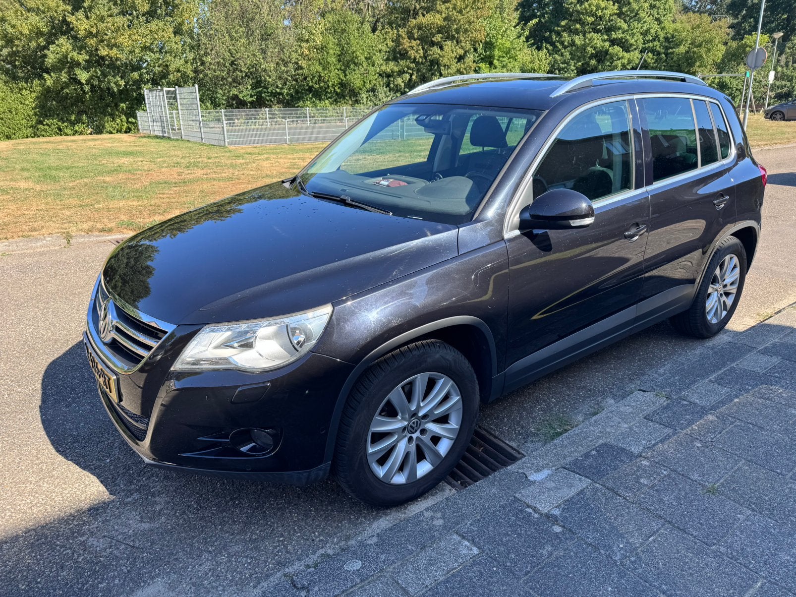 Volkswagen Tiguan 1.4 TSI 110KW 4MOTION 2008 Zwart, Auto's, Stof, Zwart, 4 cilinders, 2000 kg