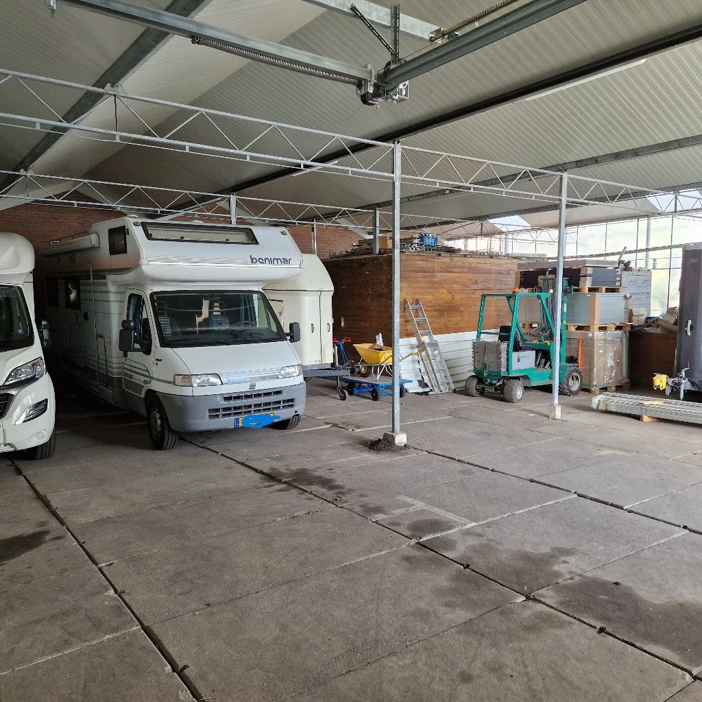 Camperstalling, Caravans en Kamperen, Caravanstallingen