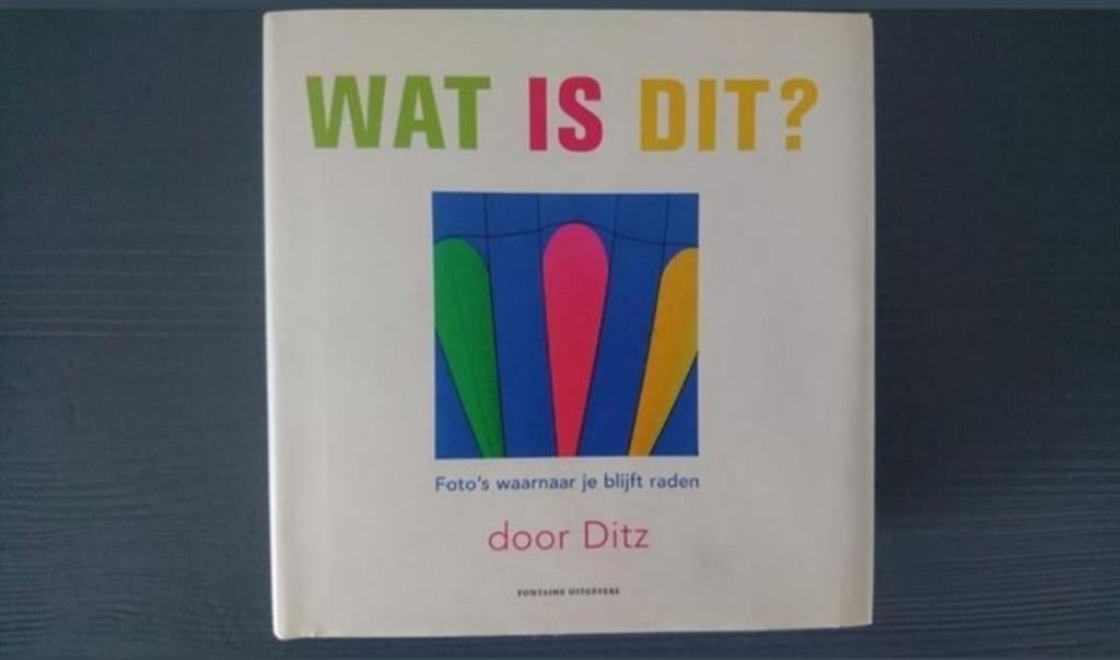 Wat is dit? Door Ditz foto raadselboek, Ophalen of Verzenden, Gelezen, Ditz, Plaatjesalbum