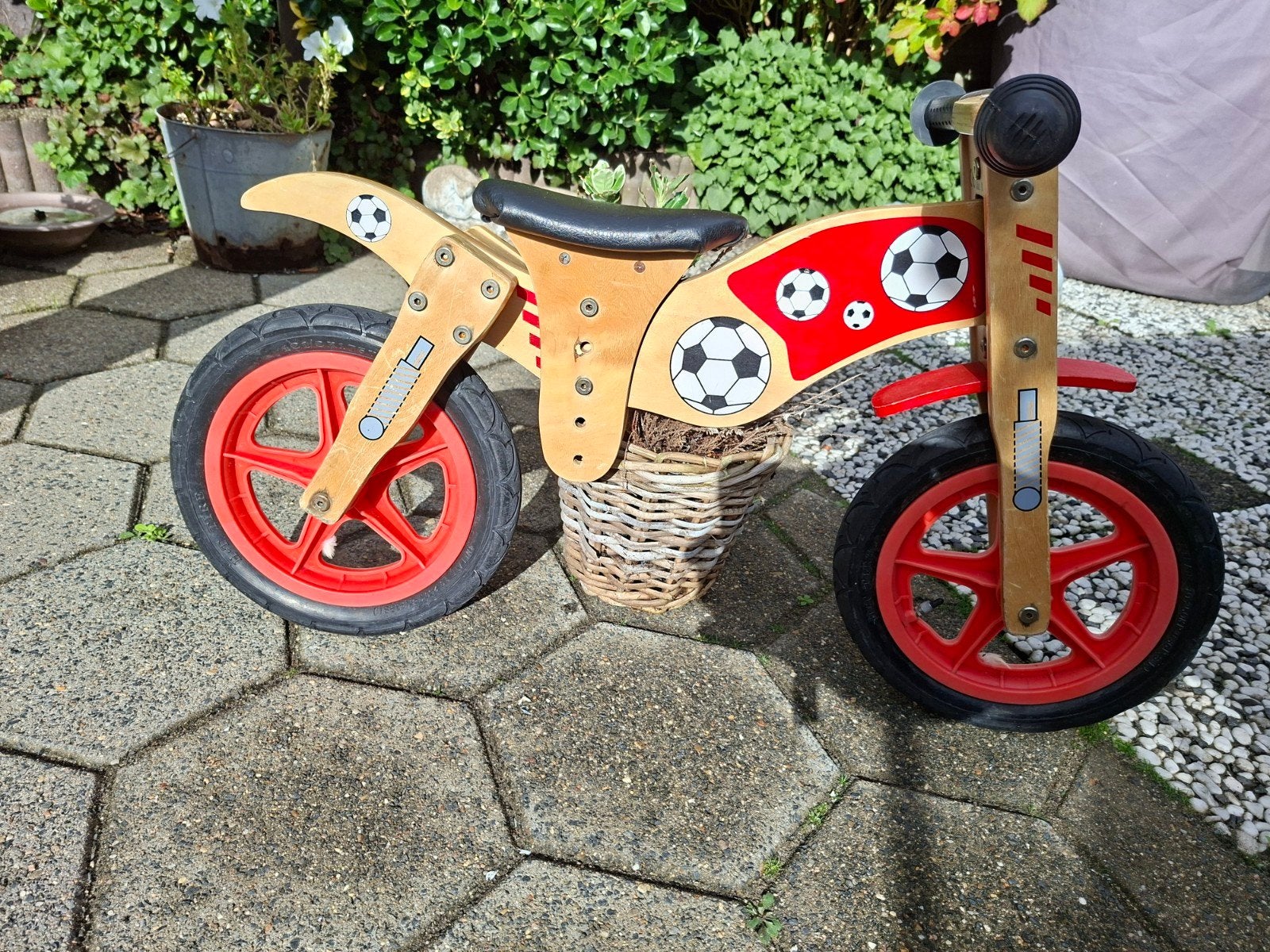 loopfiets met voetbalthema, Kinderen en Baby's, Ophalen, Gebruikt, Loopfiets