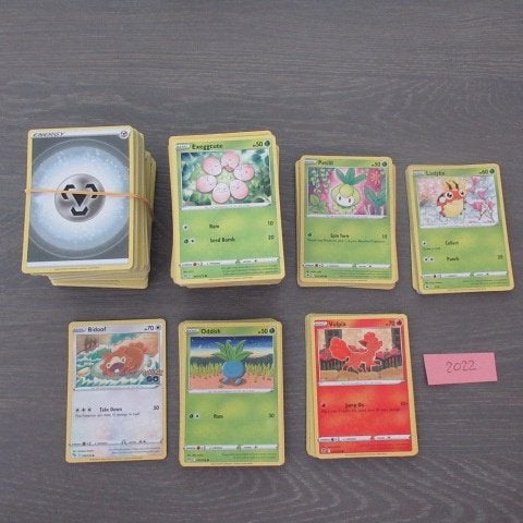 368x pokemon kaart 2022, diverse series, Hobby en Vrije tijd, Verzamelkaartspellen | Pokémon, Ophalen of Verzenden, Gebruikt, Meerdere kaarten