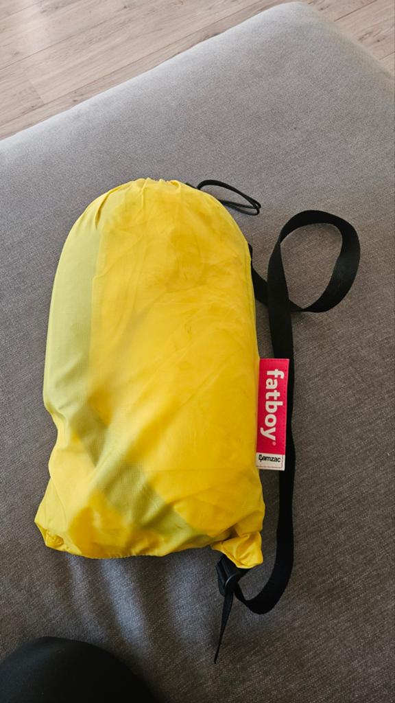 Fatboy Lamzac Luchtbed - Geel, Ophalen of Verzenden, Zo goed als nieuw, Geel, Overige typen