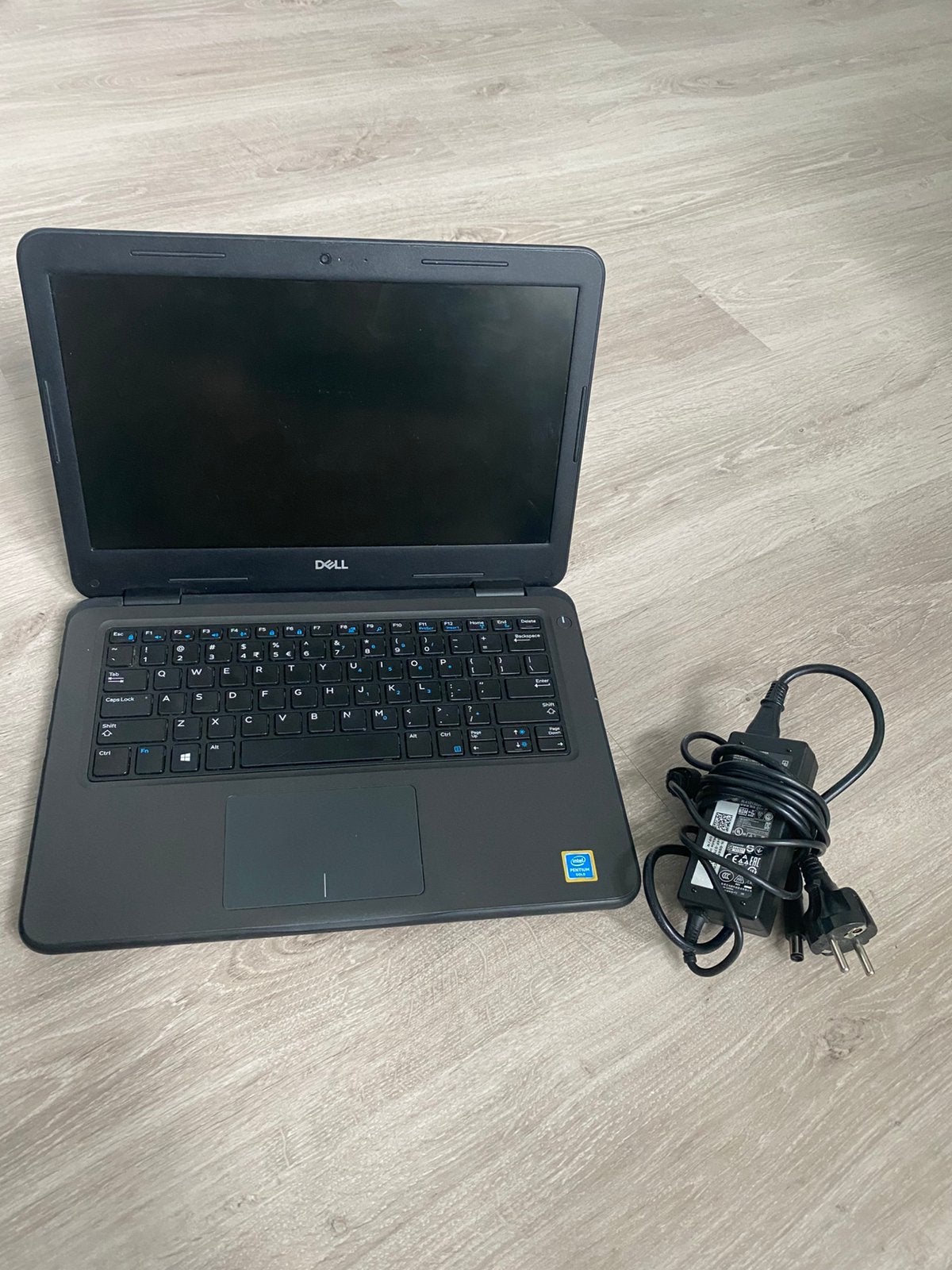 Dell Latitude 3310 Chromebook, Gebruikt, 13 inch, Qwerty, 8 GB