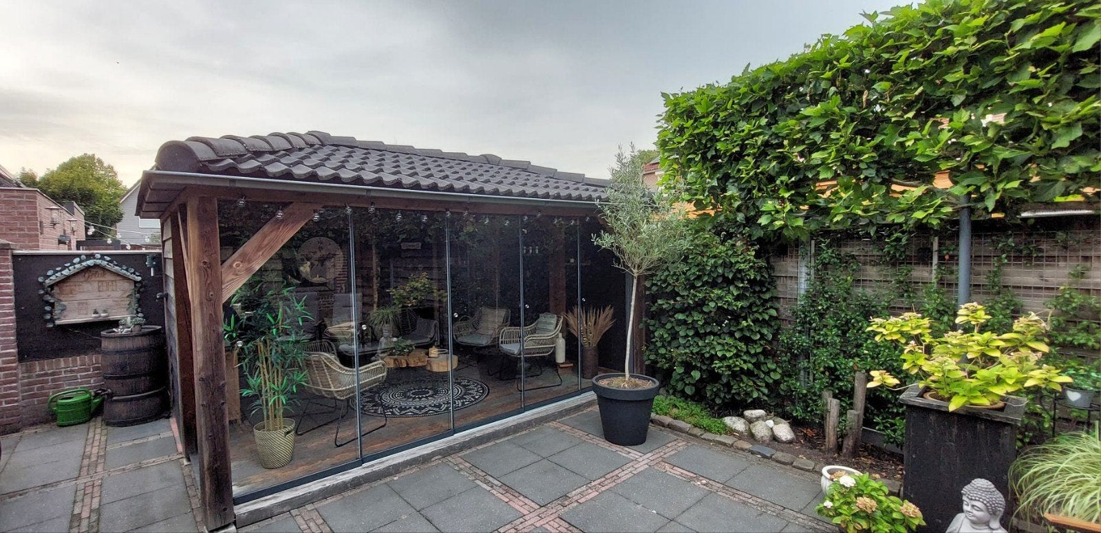 Prachtige overkapping met glazen schuifwanden, Tuin en Terras, Overkappingen, Ophalen of Verzenden, Gebruikt, Veranda