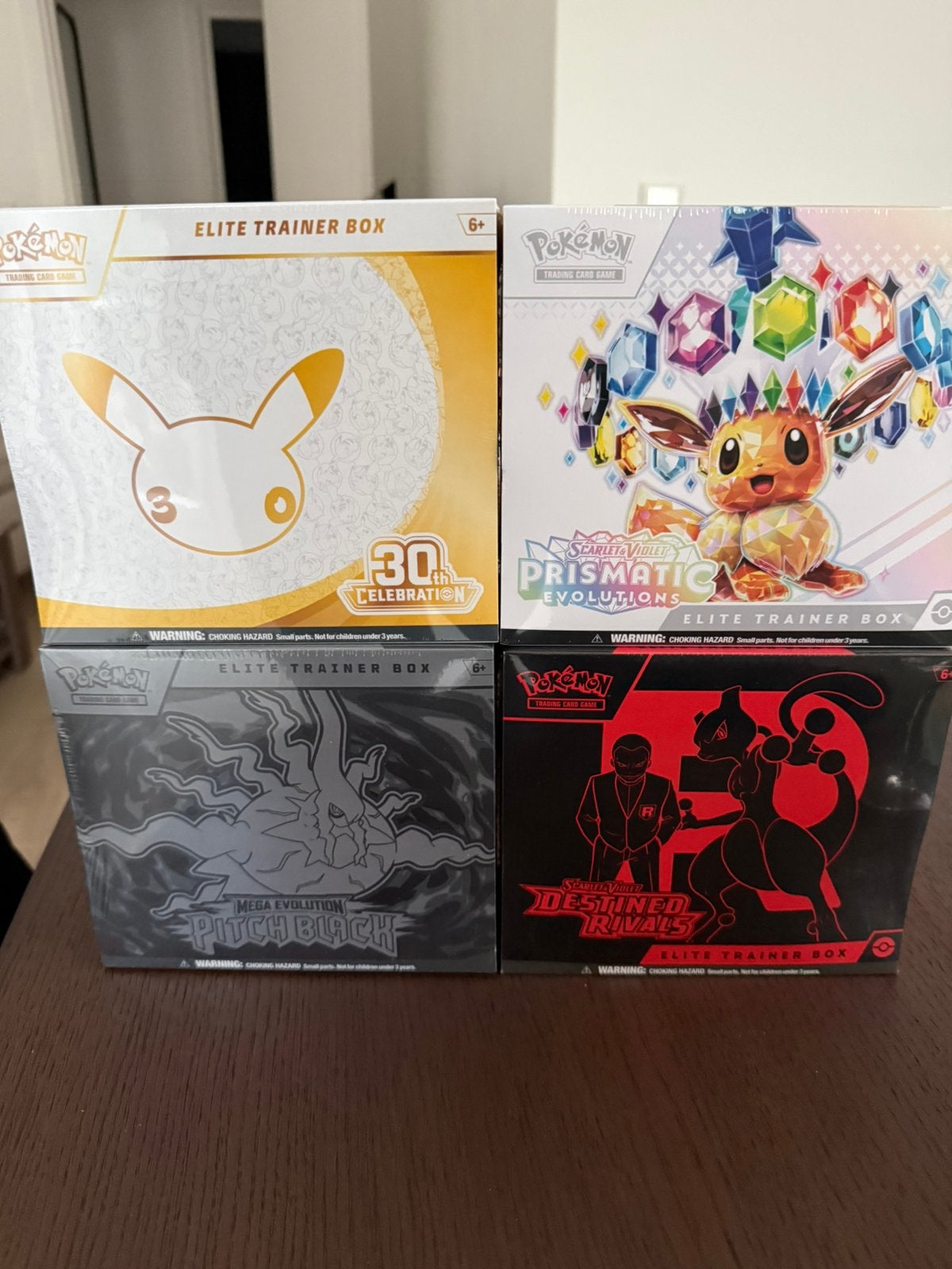Pokémon ETB bundel Prismatic Evolutions Destined Rivals 30th
