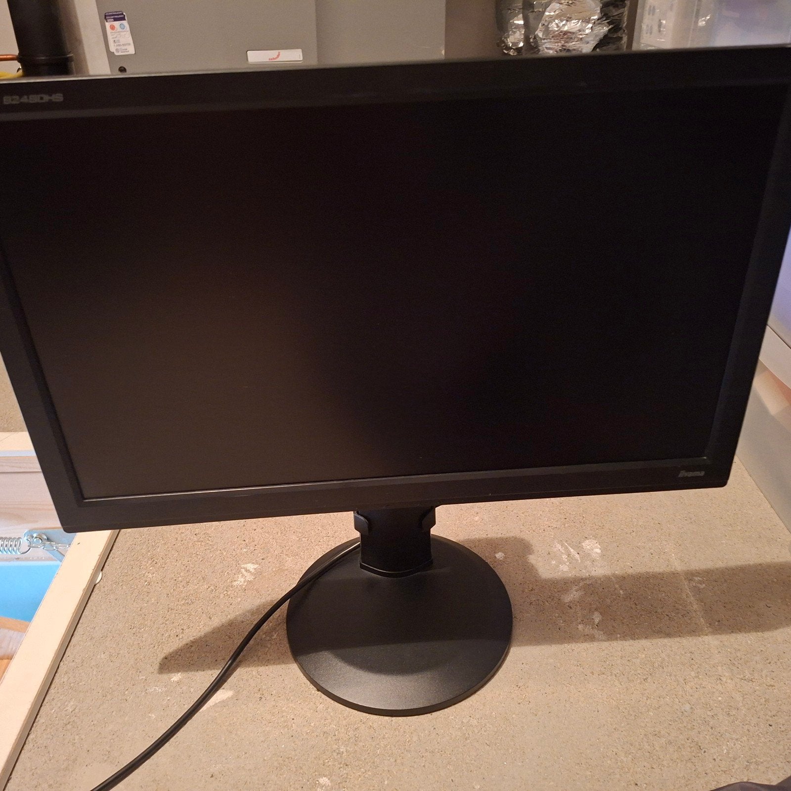 In nette staat: computer beeldscherm, Ophalen, Gebruikt, 60 Hz of minder, In hoogte verstelbaar