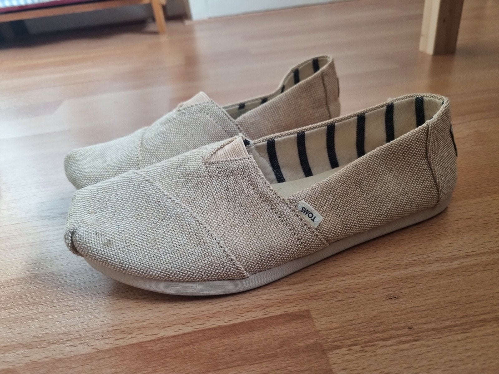 Toms Dames Instappers Canvas Maat 36 Zomerschoenen, Toms, Ophalen of Verzenden, Beige