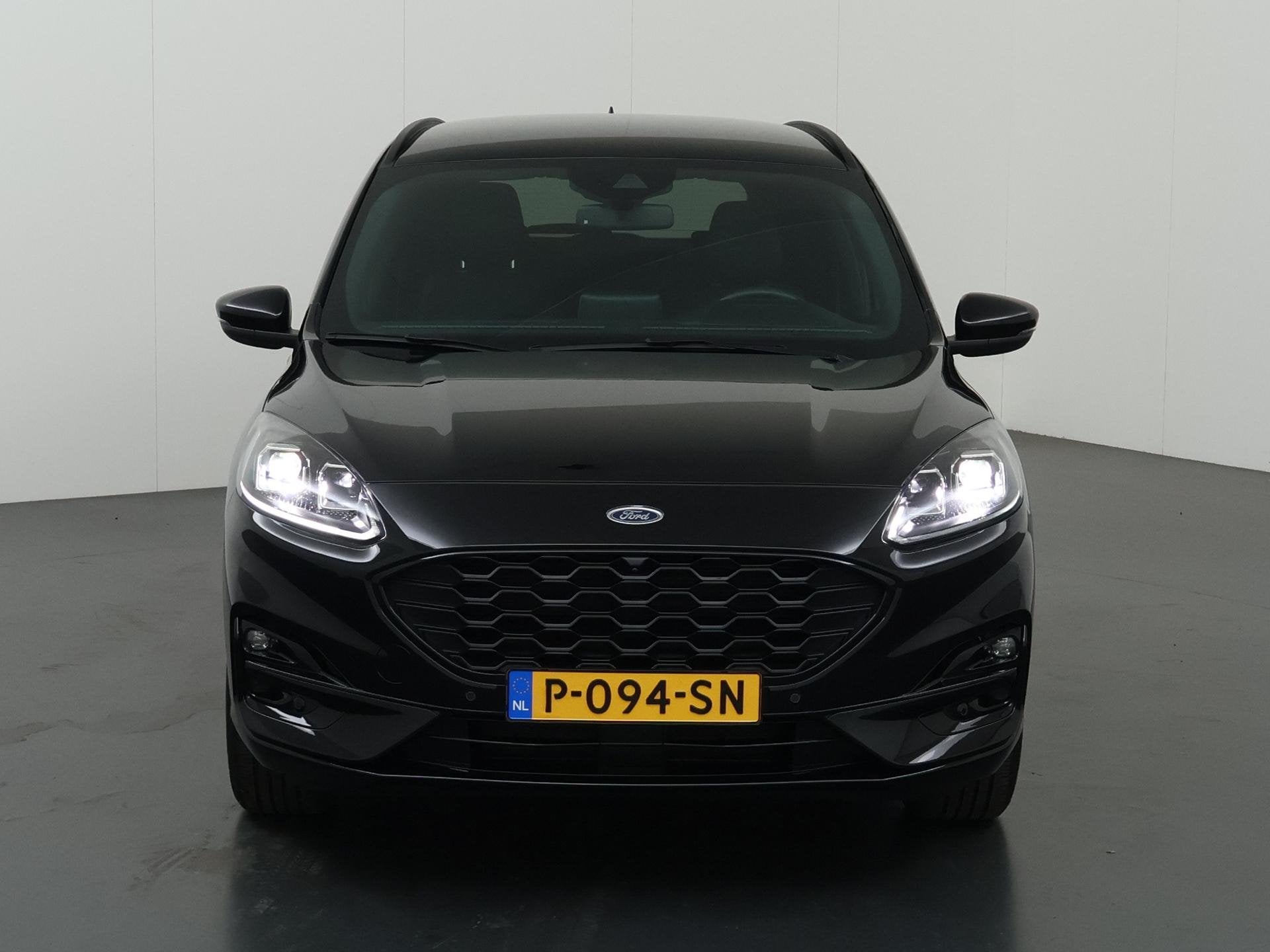 Ford Kuga 1.5 EcoBoost ST-Line X | Trekhaak | Winterpakket |, Auto's, Ford, Voorwielaandrijving, Lichtsensor, Euro 6, 150 pk