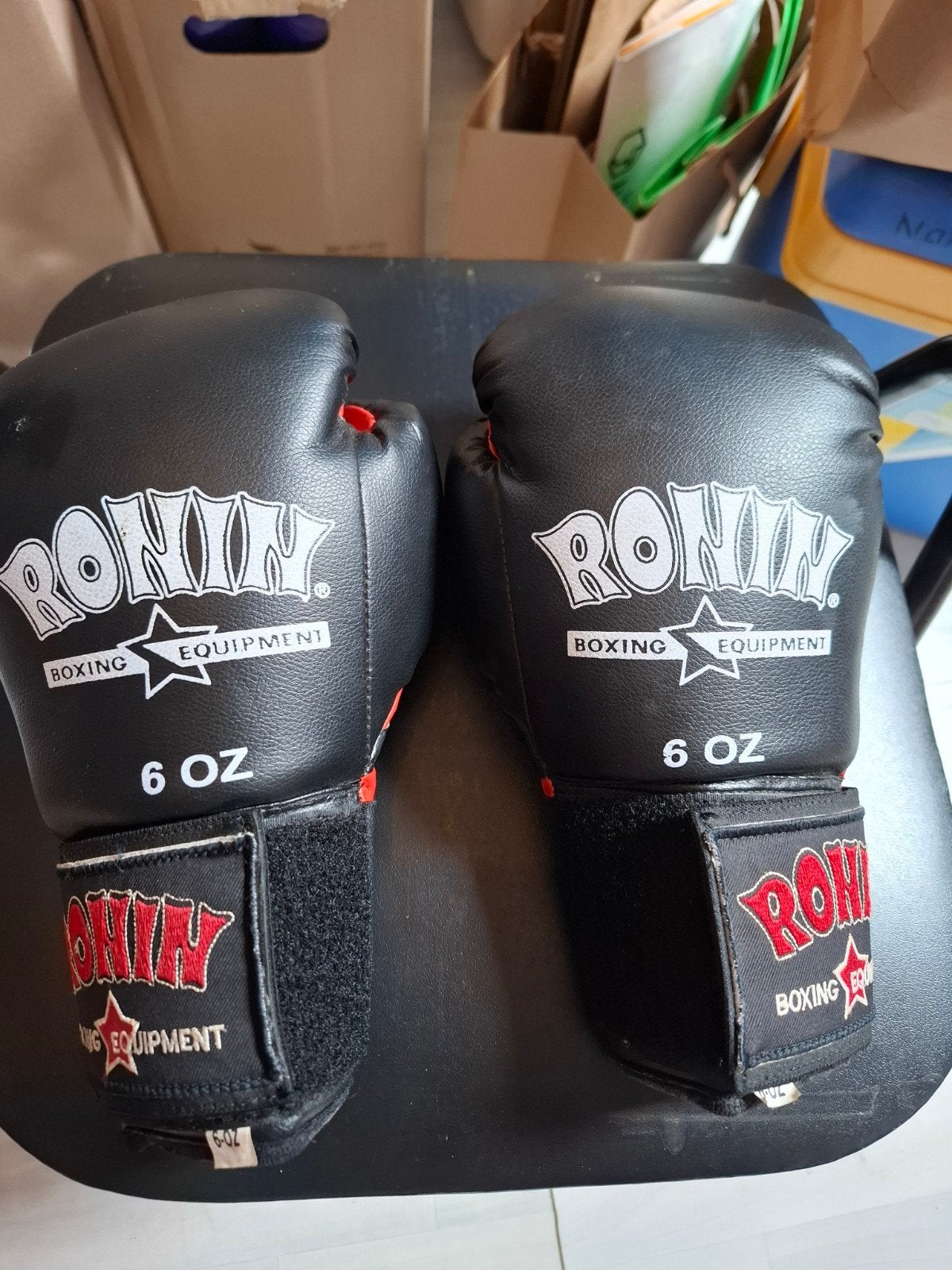 Ronin Bokshandschoenen 6 OZ - Zwart, Ophalen