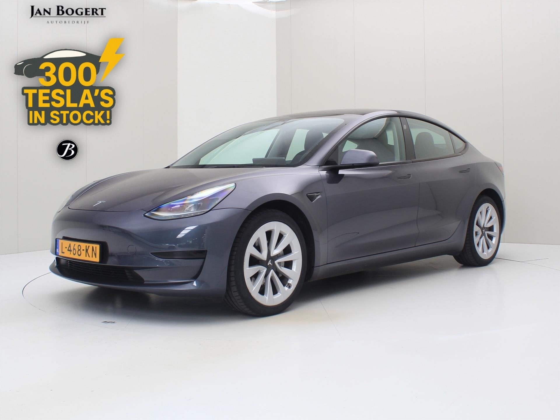Tesla Model 3 Standard RWD Plus [ LFP-ACCU+AUTOPILOT+WARMTEP, Automaat, Gebruikt, Zwart, Sedan