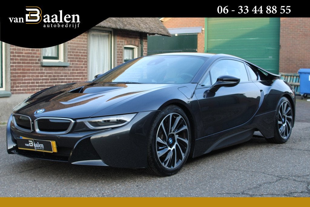 BMW i8 1.5 PHEV SOh 93.6% LEER CAMERA HEAD UP ORG NL 141000K, Auto's, BMW, Automaat, Euro 6, 48 km/l, 4 stoelen