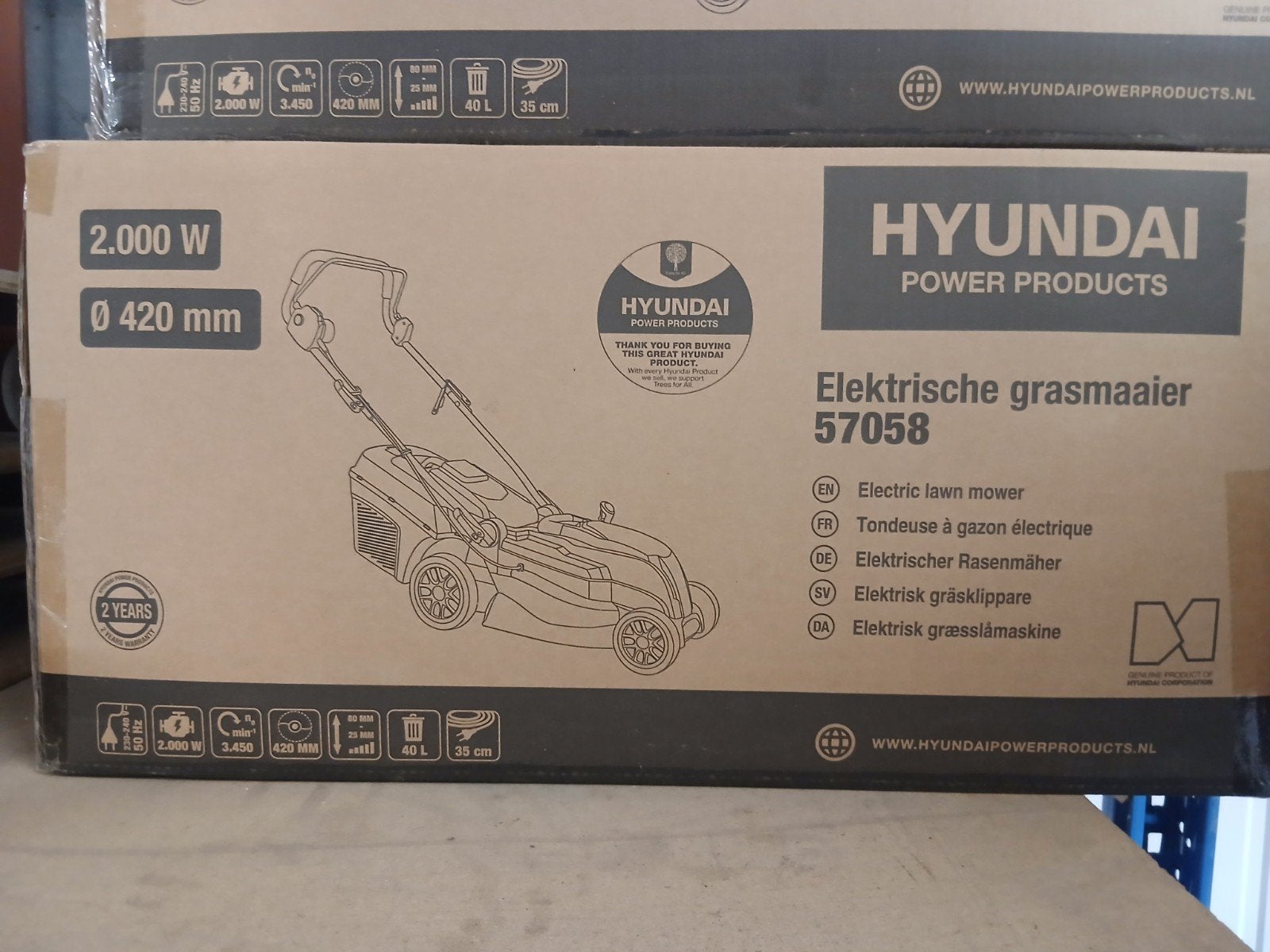 2x Nieuwe Hyundai Elektrische Grasmaaier 57058 - 2000W, Ophalen, Elektrische grasmaaier, Nieuw, Opvangbak
