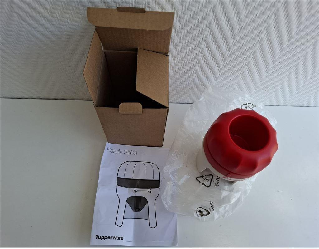 T067 Handy Spiral, Spiraliser Tupperware, Ophalen of Verzenden, Nieuw, Rood, Beker of Kan