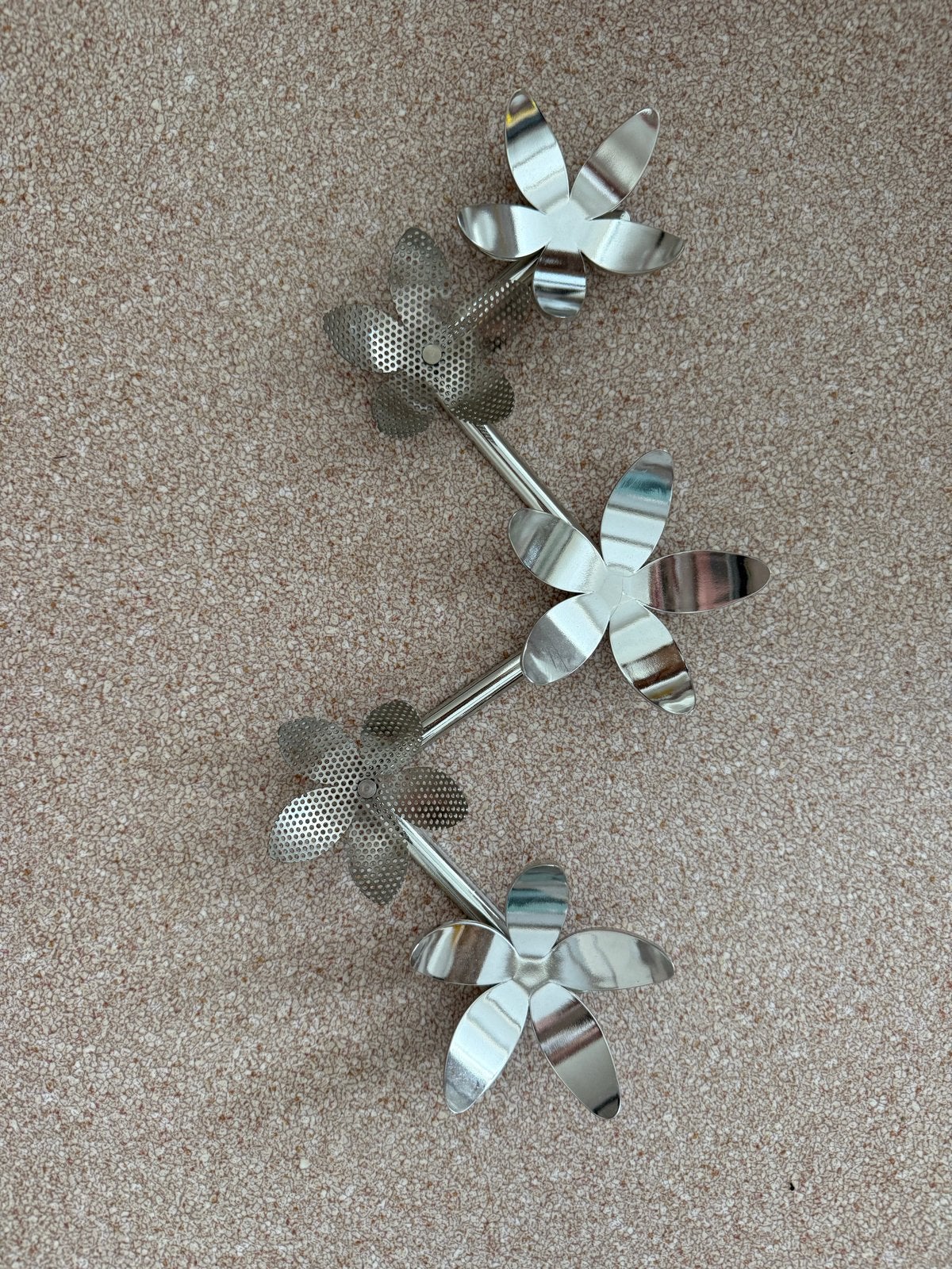 Speelse Umbra kapstok voor sieraden - bloemendesign, Ophalen of Verzenden, Gebruikt, Metaal, Wandhaken