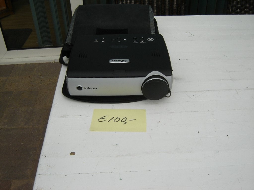 video projector, Infocus, Gebruikt, Ophalen of Verzenden, DLP