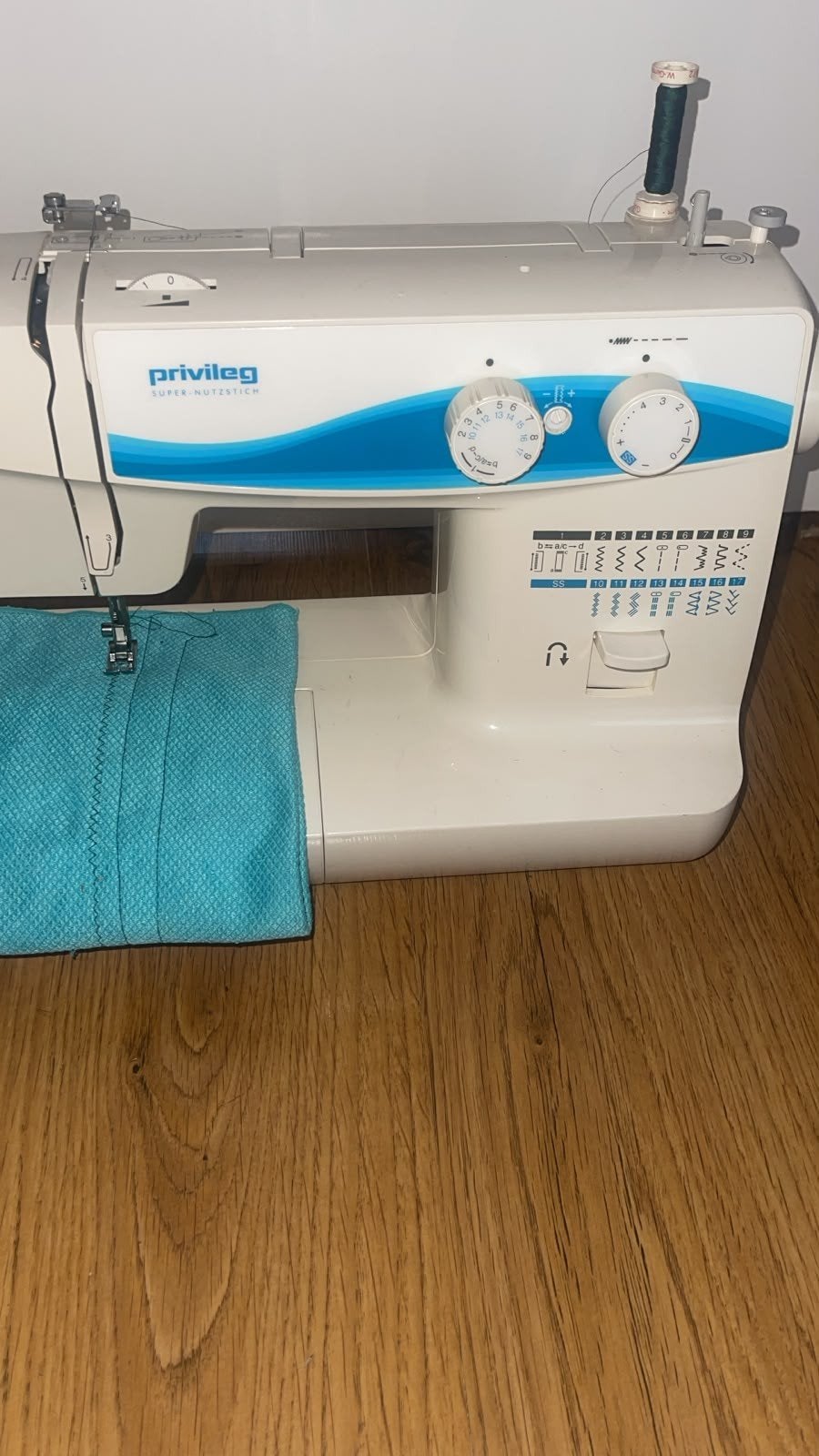 Privileg Super Nutzstich Naaimachine, Ophalen of Verzenden, Gebruikt, Naaimachine, Overige merken