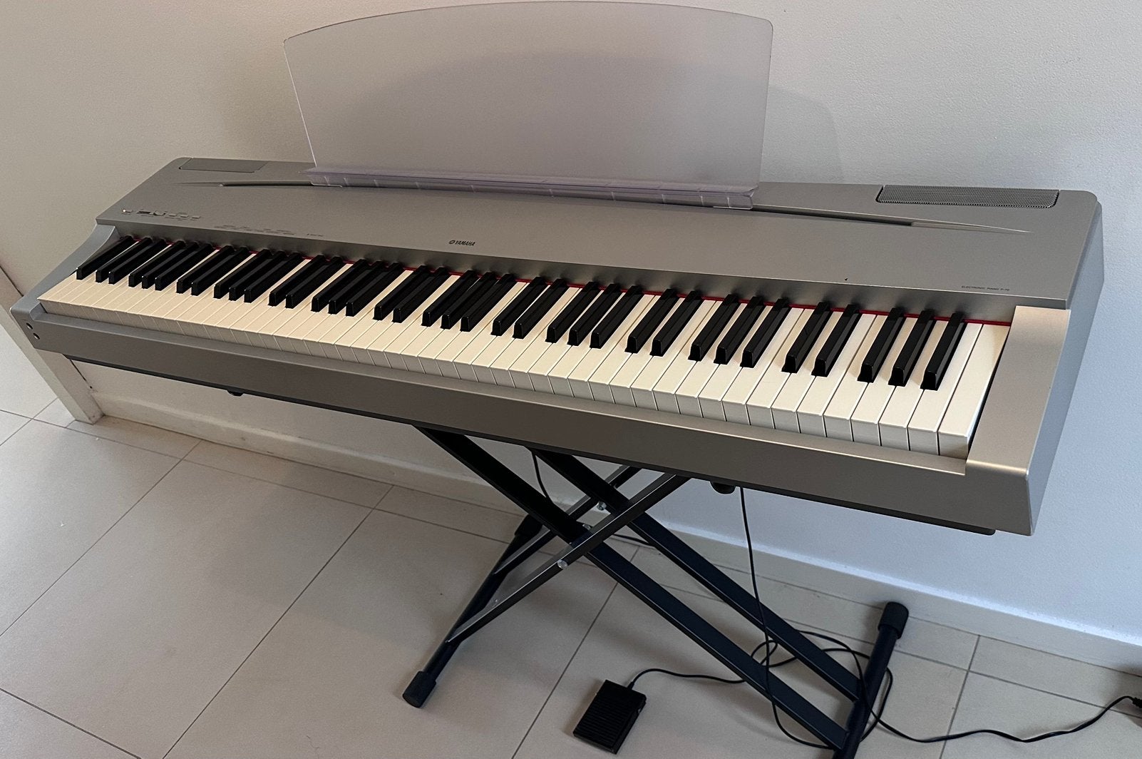 Digitale piano Yamaha P-70, Ophalen, Overige kleuren, Digitaal, Zo goed als nieuw