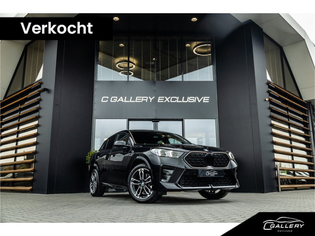 BMW X2 sDrive20i - M Sport | 360 Camera | Alcantara | Keyles, X2, Gebruikt, Zwart, 156 pk