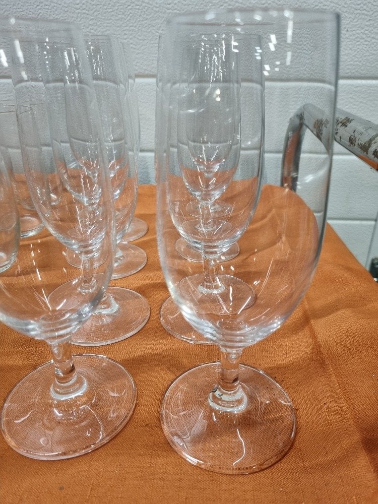bierglazen op voet schott zwiesel 8x, Verzamelen, Ophalen of Verzenden, 'T Olde Gre-j, Info@toldegrej.nl, Endepoelstraat 20f Didam