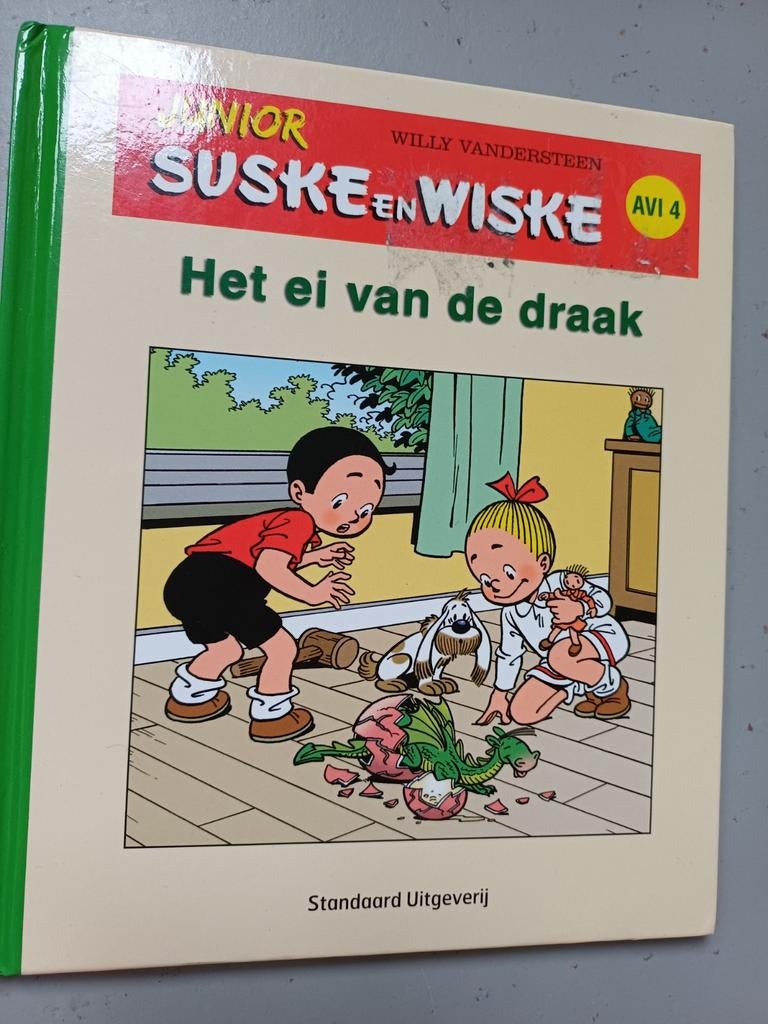 Suske en Wiske Junior - Het ei van de draak (AVI 4), Eén stripboek, Ophalen, Zo goed als nieuw, Willy Vandersteen