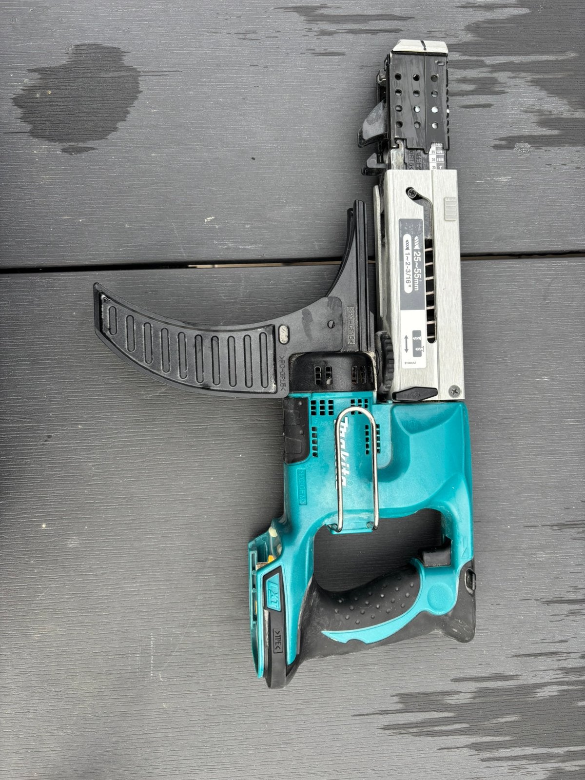 Makita DFR550 schroefautomaat / gipsplaatschroefmachine, Ophalen of Verzenden, Zo goed als nieuw