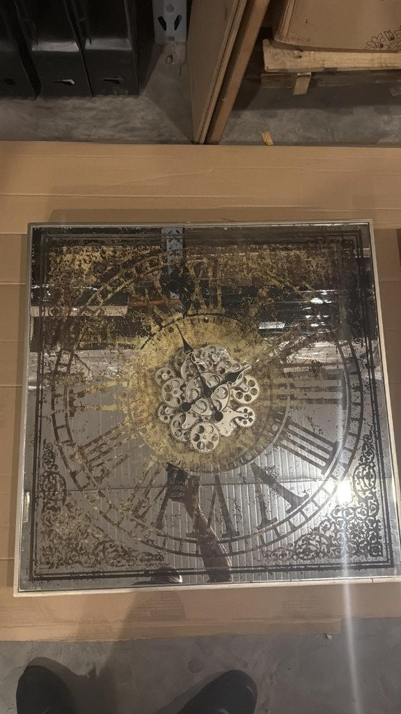 mooie Grote Vierkante Wandklok 82 x 82 x10 cm., Ophalen, Info@opruimdeals.nl, Nijverheidscentrum 44, Opruimdeals