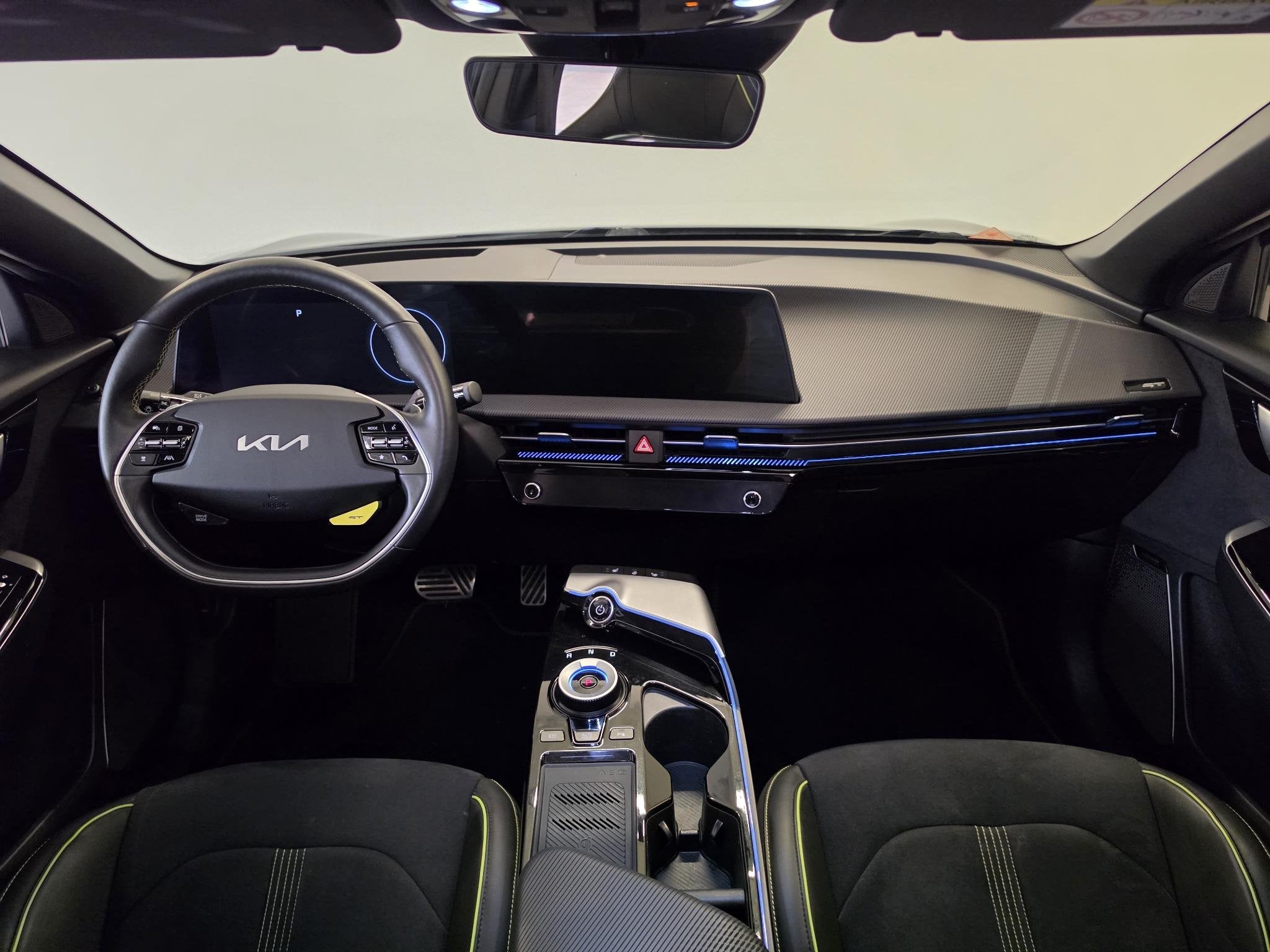 Kia EV6 GT AWD 77.4 kWh | 97% SoH | 585 Pk! | Stoel- en stuu, Auto's, Met garantie (alle), Alcantara, Origineel Nederlands, Vierwielaandrijving