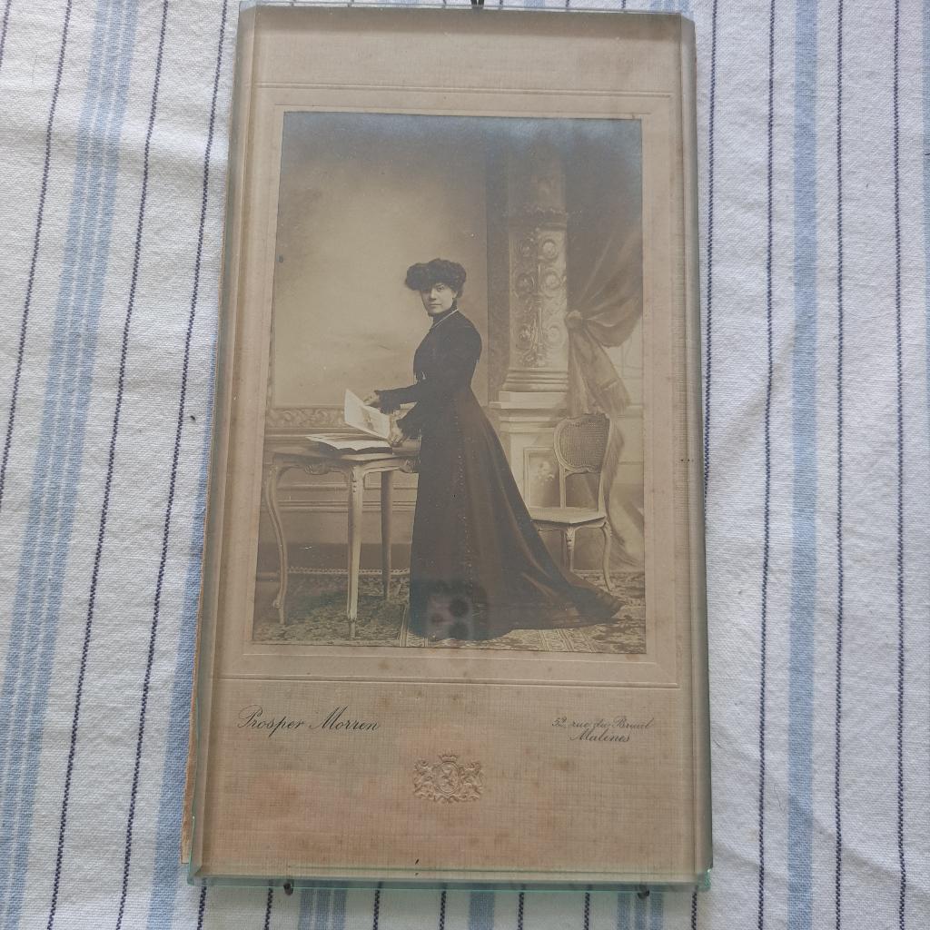 Brocante antieke fotolijst 'dame' met draadsteun, Antiek en Kunst, Ophalen
