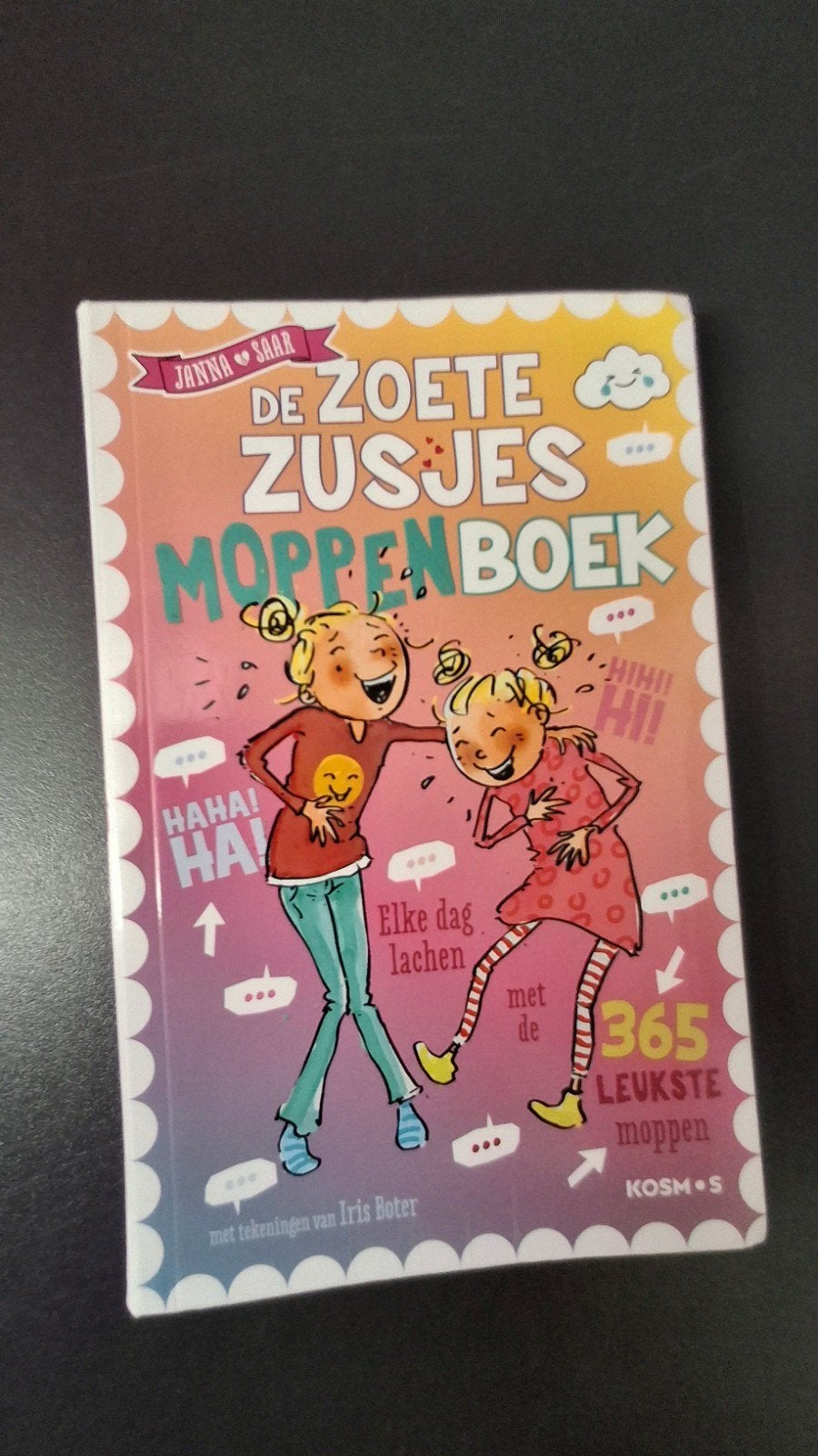 De Zoete Zusjes Moppenboek 2 voor €10, Ophalen of Verzenden, Zo goed als nieuw, Janna de Lussanet, Fictie algemeen