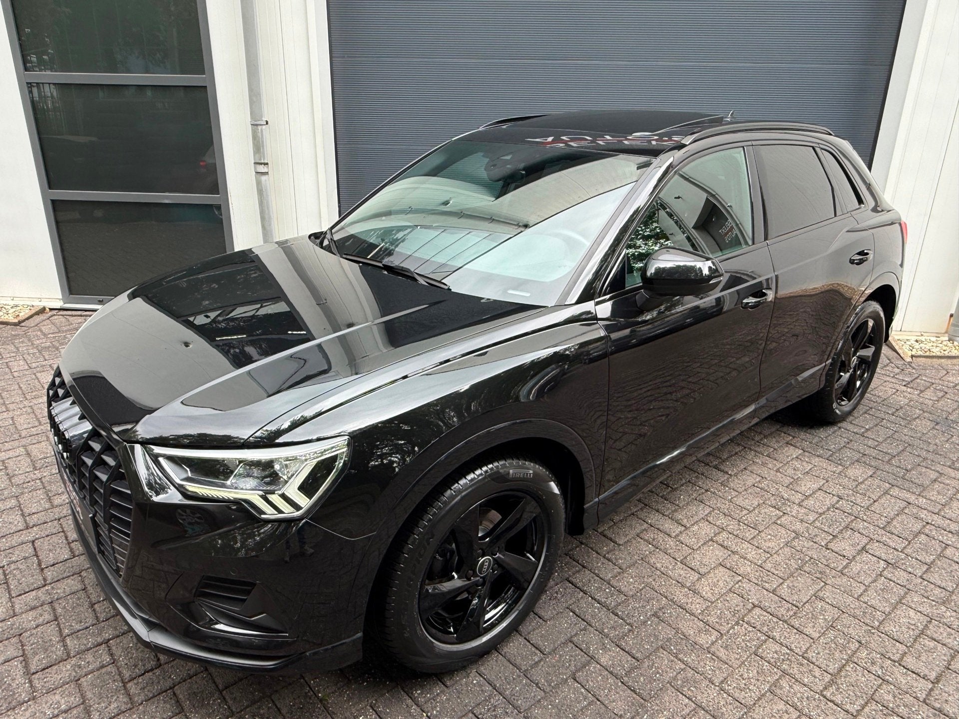Audi Q3 35 TFSI Pro Line 150 Pk Automaat Pano/Climate/Cruise, 15 km/l, Zwart, 4 cilinders, 150 pk