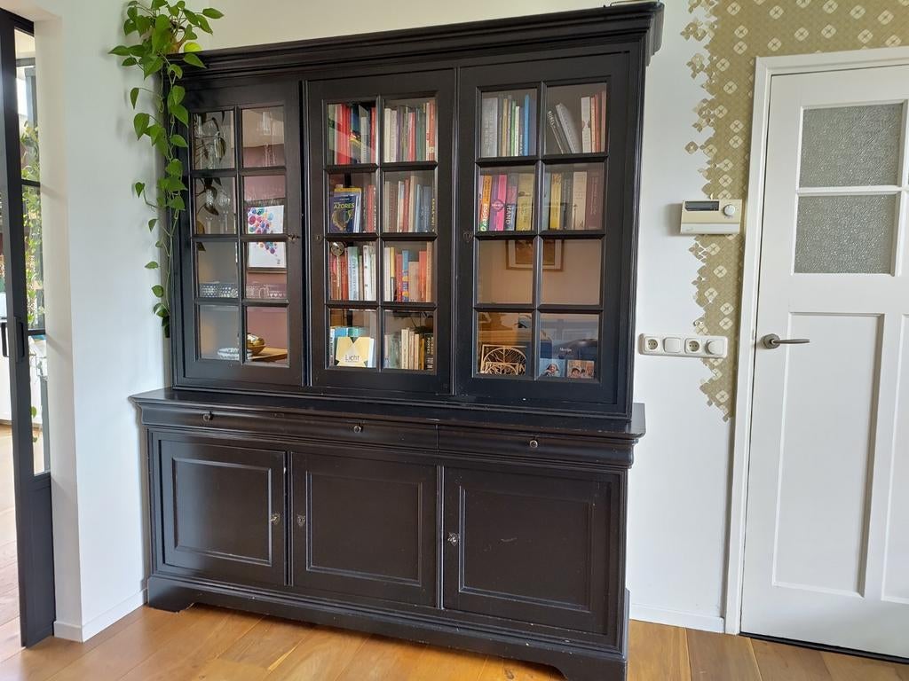 Zwart dressoir /buffetkast, Huis en Inrichting, Ophalen, Gebruikt, 150 tot 200 cm, Minder dan 100 cm