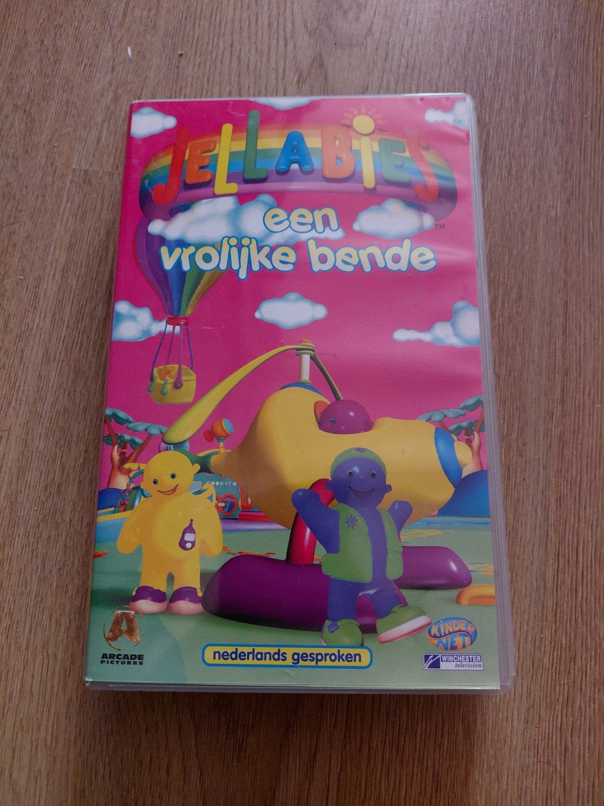 Jellabies - een vrolijke bende videoband., Cd's en Dvd's, Gebruikt, Alle leeftijden, Ophalen of Verzenden, Kinderprogramma of -film