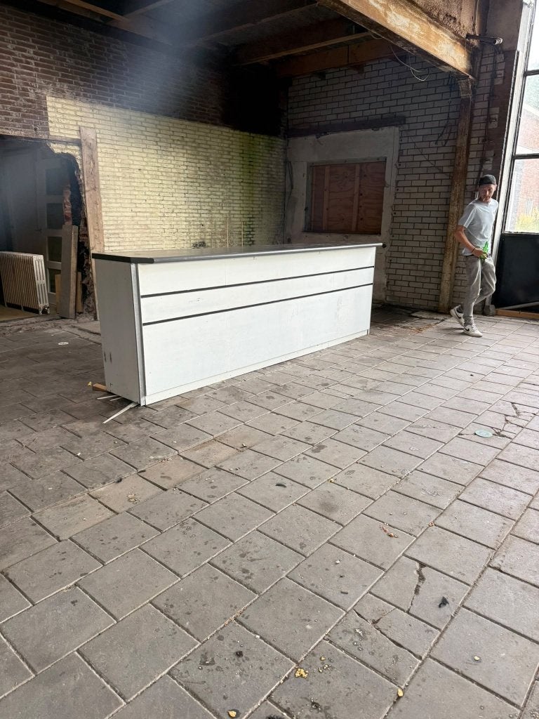 Stevige Bar voor mancave, Huis en Inrichting, Barren, Ophalen, Gebruikt