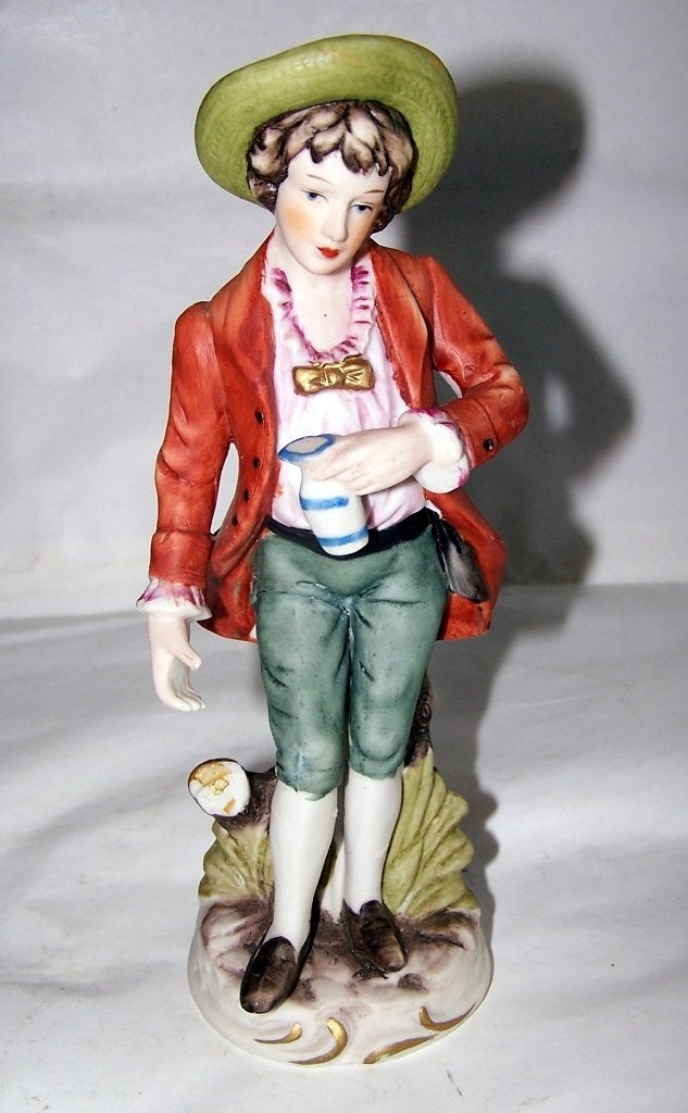 Vintage Capodimonte Porseleinen Beeldje: Man met Hoed en Kan, Ophalen of Verzenden, Zo goed als nieuw, Mens