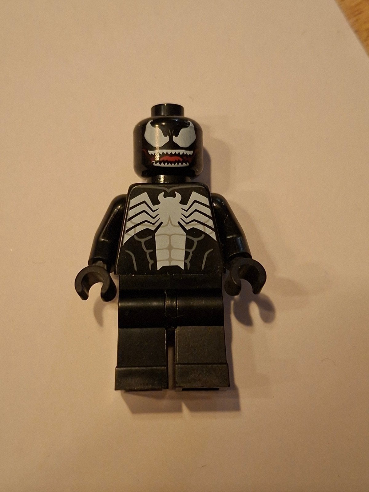 LEGO VENOM MINIFIGURE SUPER HERO MARVEL COMICS, Ophalen of Verzenden