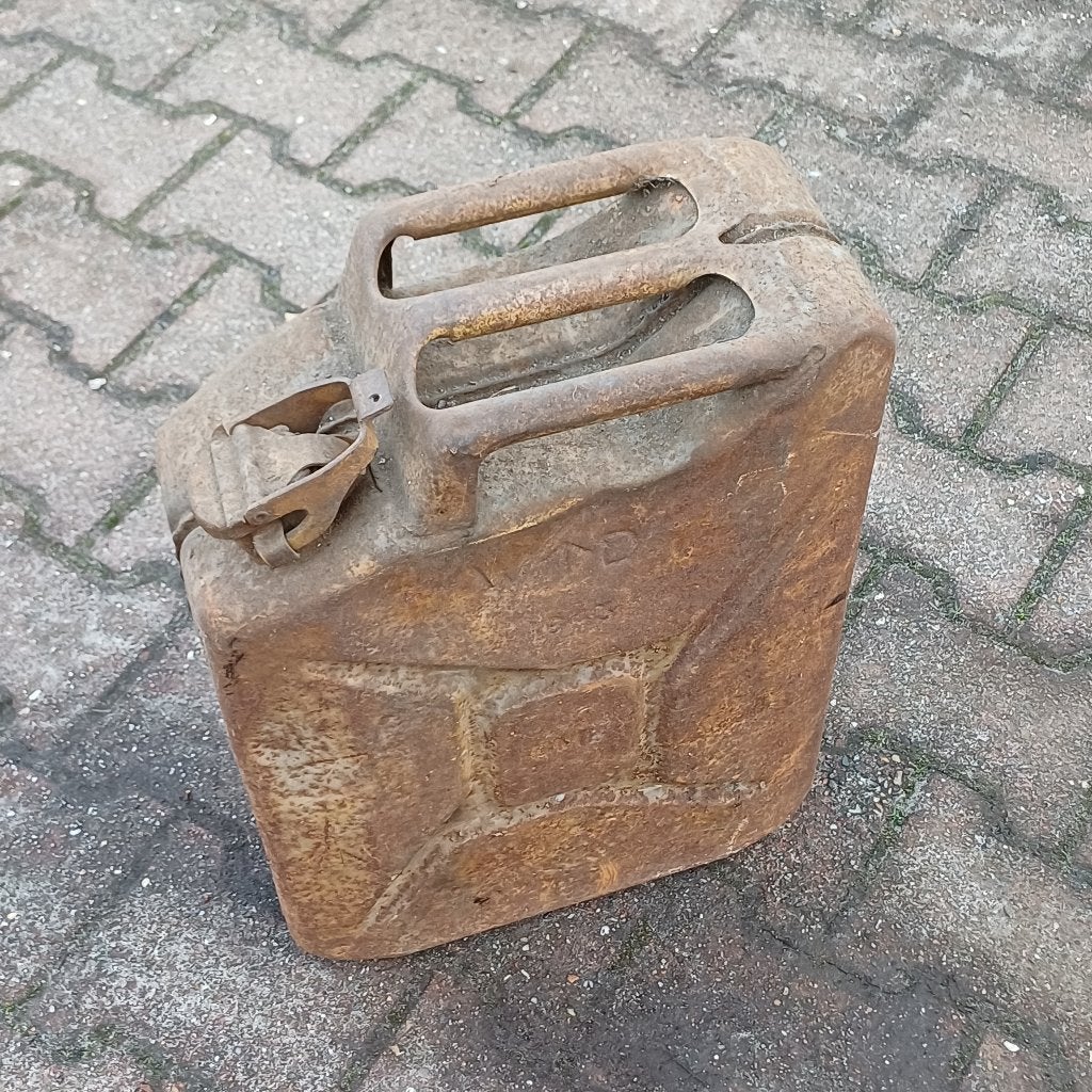 Oude jerrycan, Verzamelen, Militaria | Tweede Wereldoorlog, Landmacht, Overige typen, Nederland, Ophalen of Verzenden