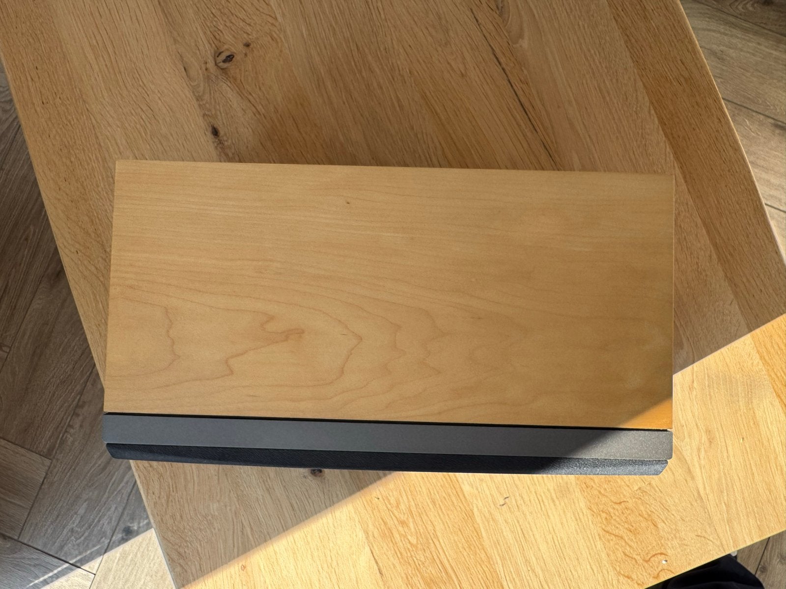 Dynaudio Audience 42 centerspeaker - Maple Wood, Gebruikt, Geschikt voor surround/home cinema, Center speaker, Ophalen