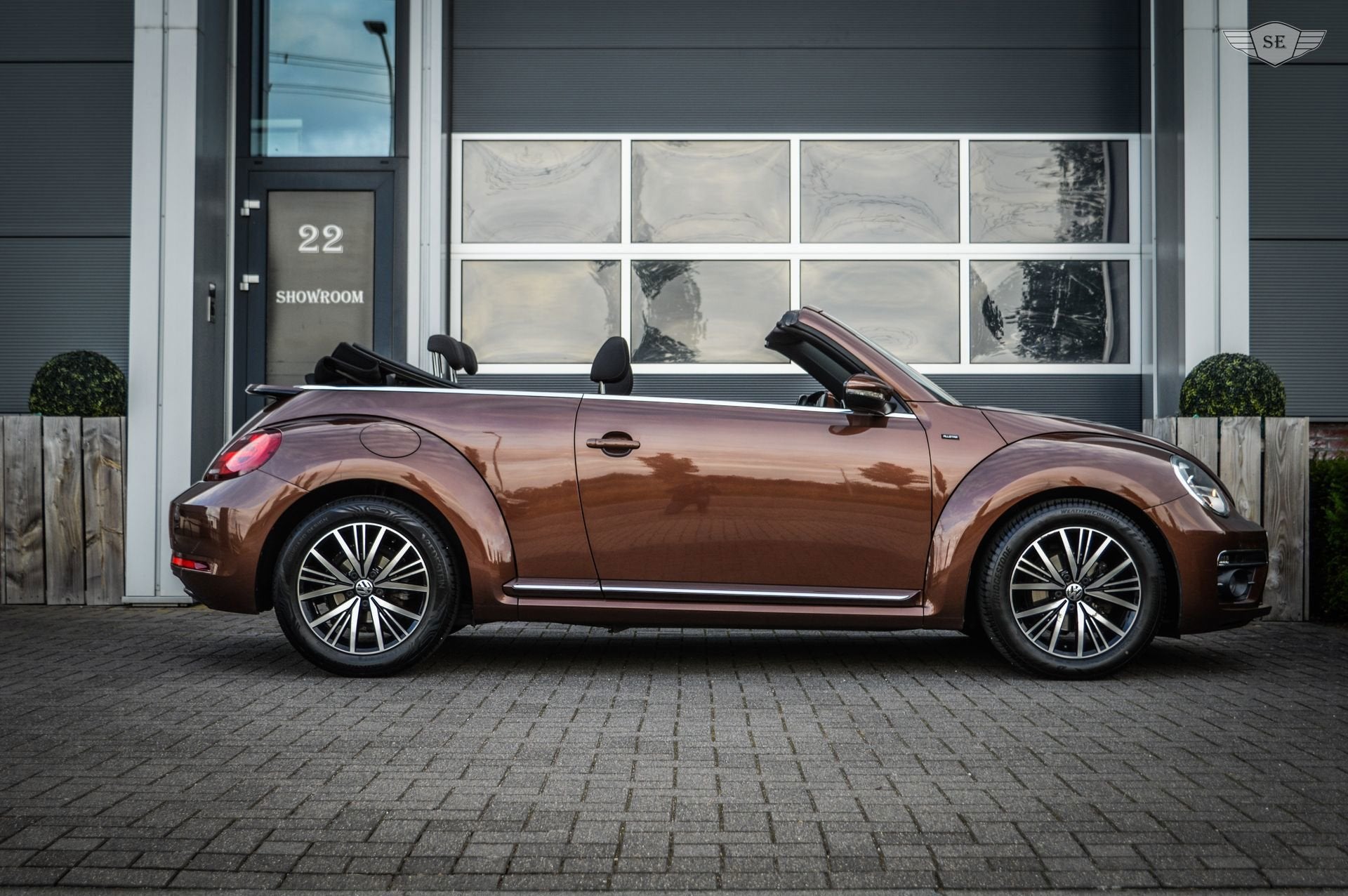 Volkswagen Beetle Cabriolet 1.2 TSI|EXCLUSIVE|ALLSTAR|CAMERA, Voorwielaandrijving, Dealer onderhouden, Gebruikt, 4 cilinders