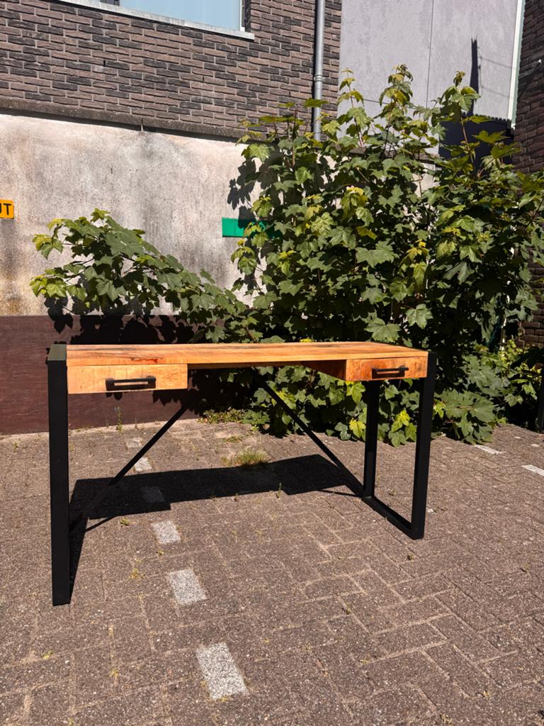 Bureau Kyan - Zwart/Naturel - 78x140x40 cm, Ophalen, Zwart, Gebruikt, Industrieel