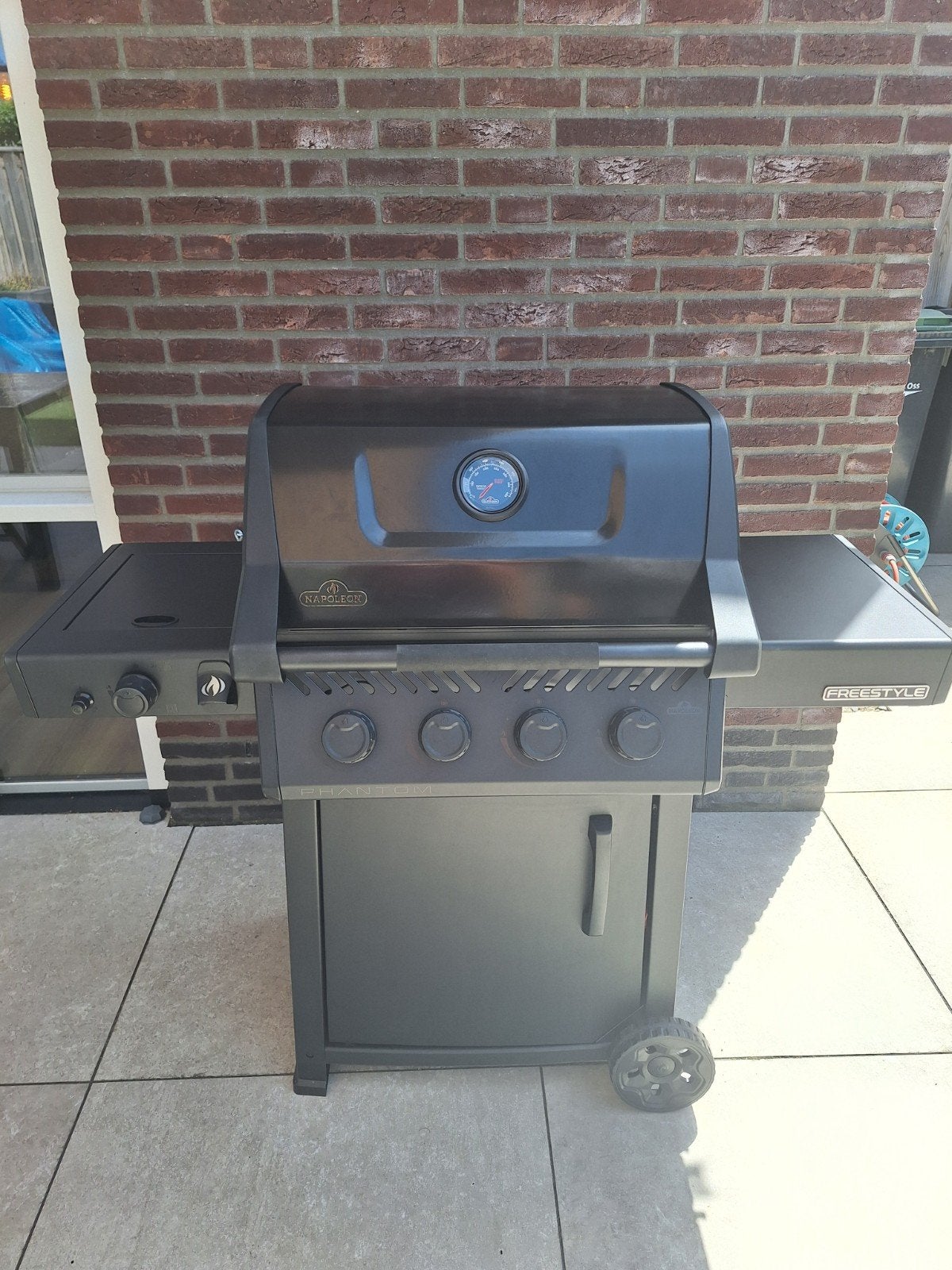 Napoleon Phantom Freestyle 425 Matzwart Gasbarbecue, Tuin en Terras, Gasbarbecues, Ophalen, Zo goed als nieuw