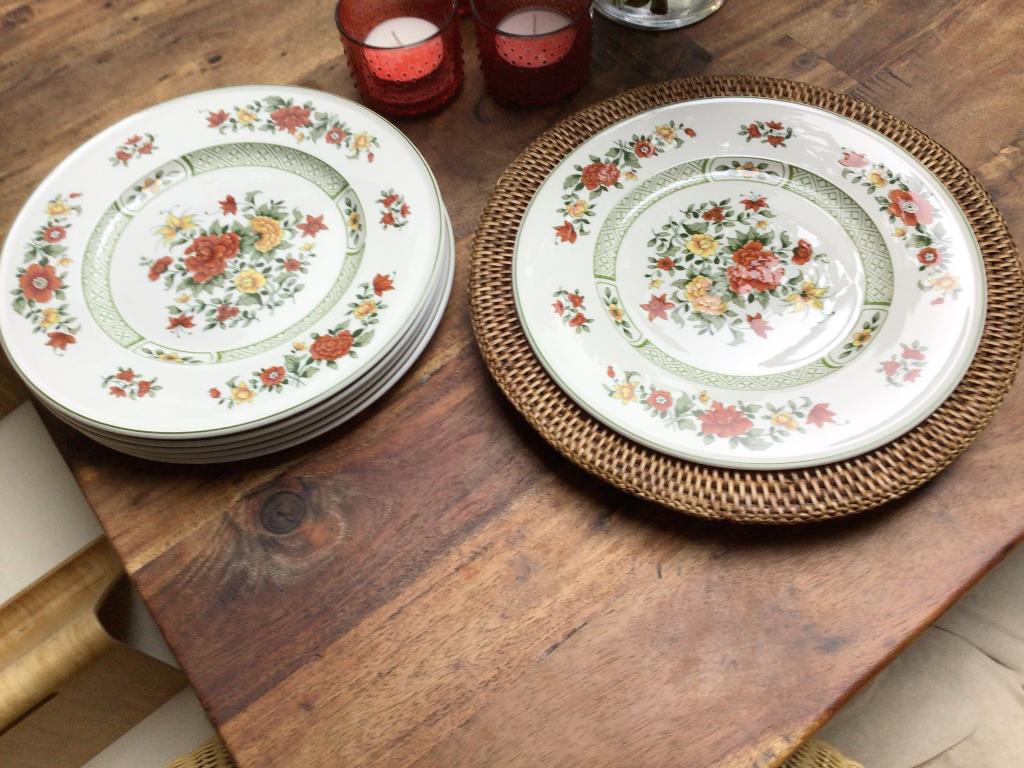 Villeroy en Boch Summerday dinerborden  27cm  -€12,50 p.st., Ophalen of Verzenden, Zo goed als nieuw, Bord(en), Overige stijlen