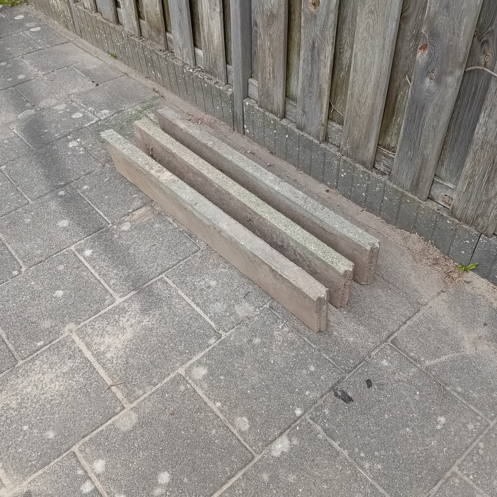 Betonnen borderranden voor tuin of oprit banden, Tuin en Terras, Ophalen of Verzenden, Gebruikt, Beton, Border