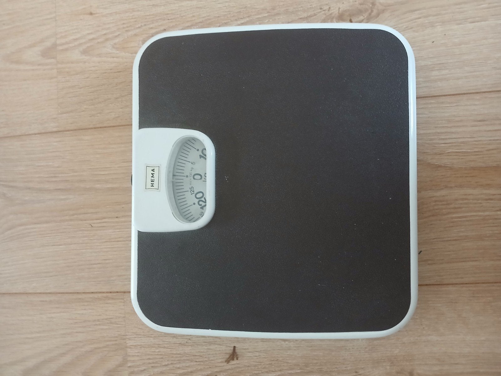 Hema Personenweegschaal - Analoog, Witgoed en Apparatuur, Ophalen, Gebruikt, Analoog, 100 kg of meer
