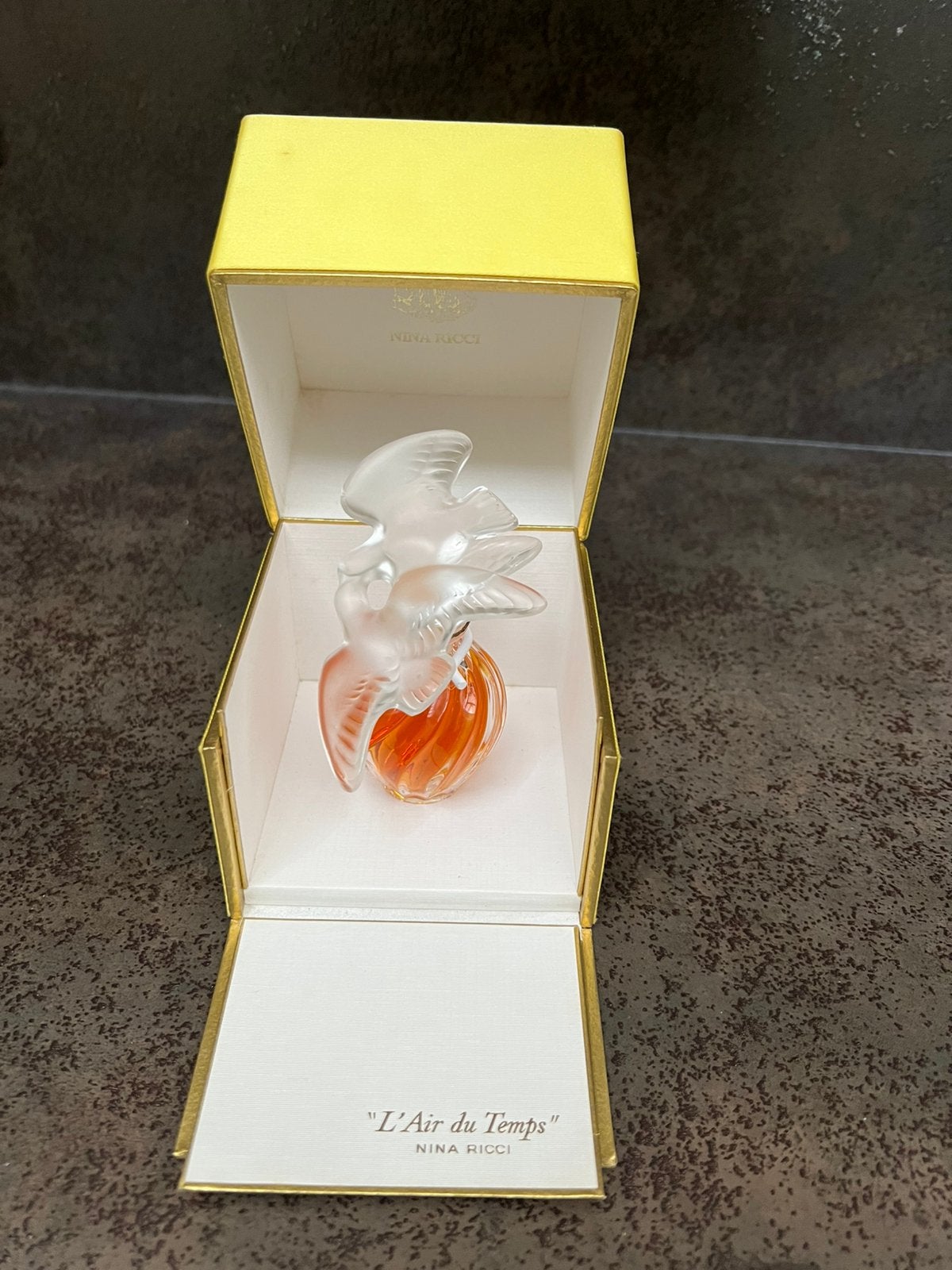 Nina Ricci L,air du Temps 10 cm hoog prachtige fles!, Ophalen, Zo goed als nieuw, Parfumfles