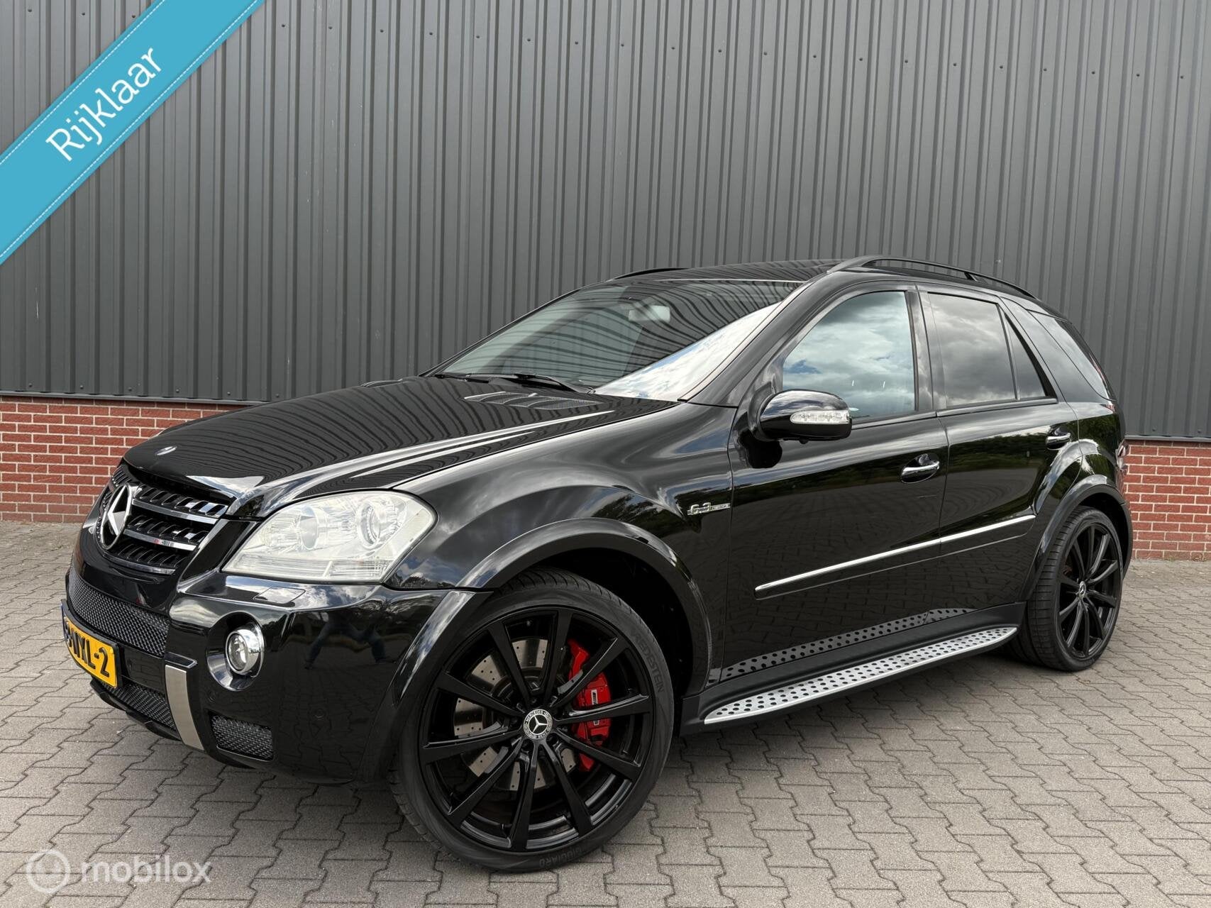 Mercedes M-klasse ML63 AMG Xenon Dak Cruise 510 PK Harman Ka, Auto's, Gebruikt, Zwart, Leder, Bedrijf