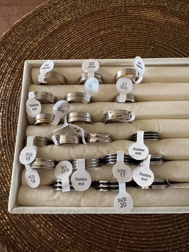 20 paar nieuwe rvs ringen, 20 of groter, Nieuw, Dame of Heer, Zilver
