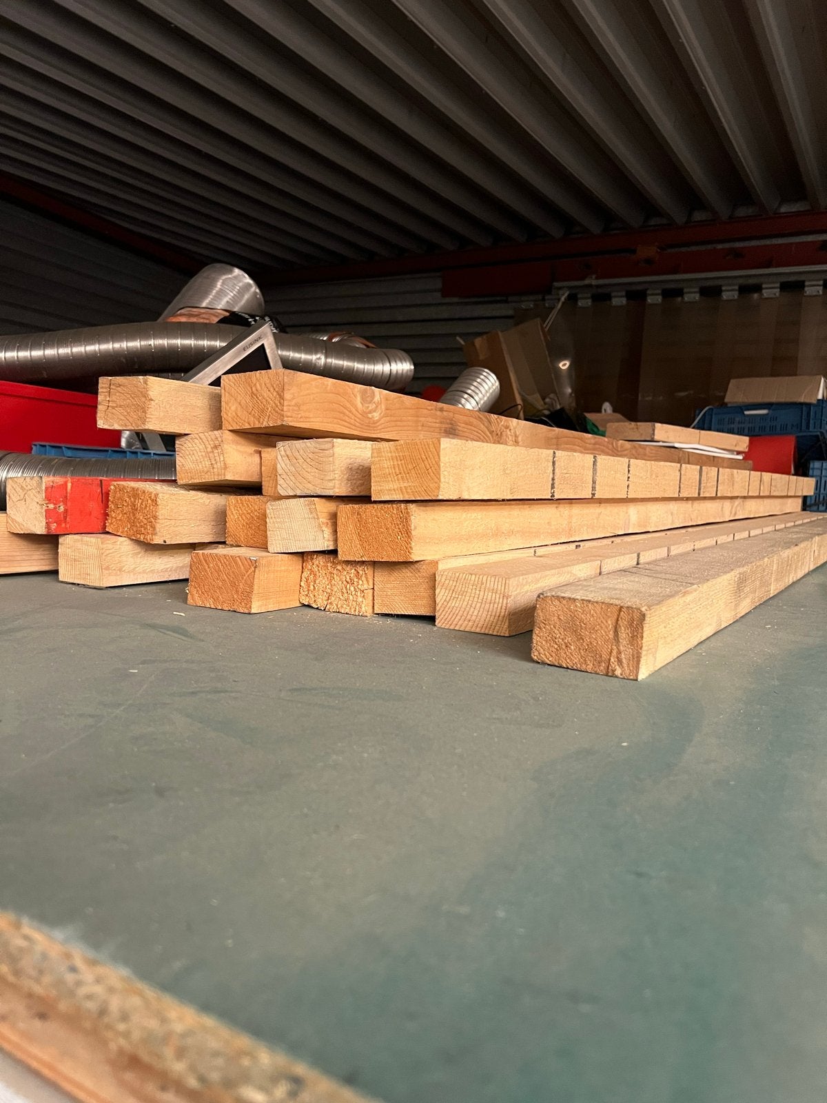 Houten balken 240x5,5x8,5 cm - alles in één koop, Gebruikt, Ophalen of Verzenden, 200 tot 250 cm, 50 mm of meer