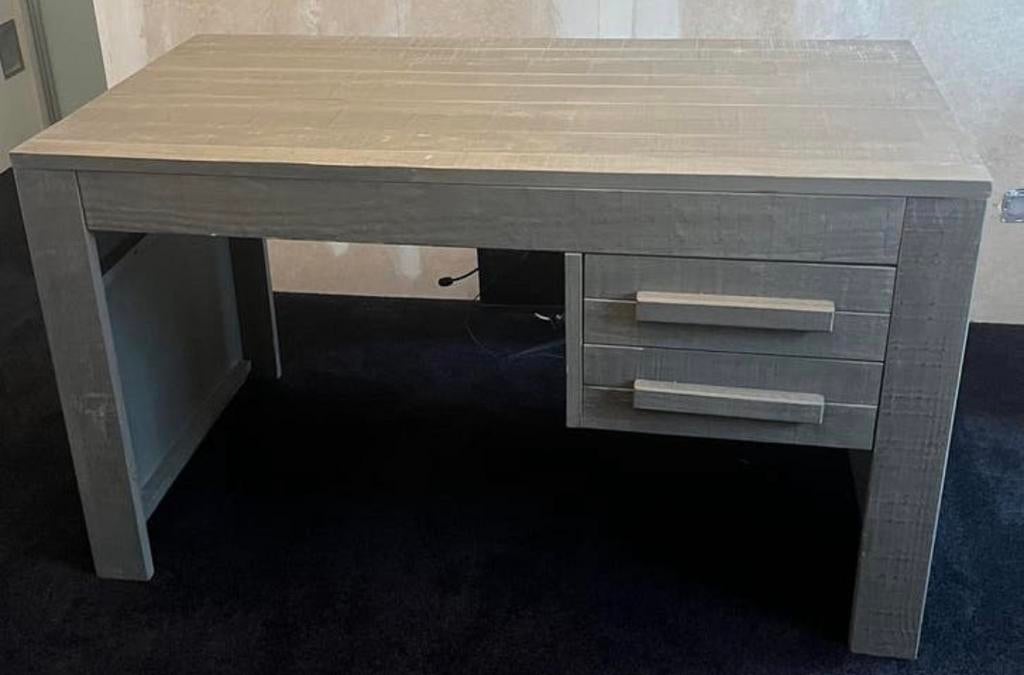 Bureau, Ophalen, Zo goed als nieuw
