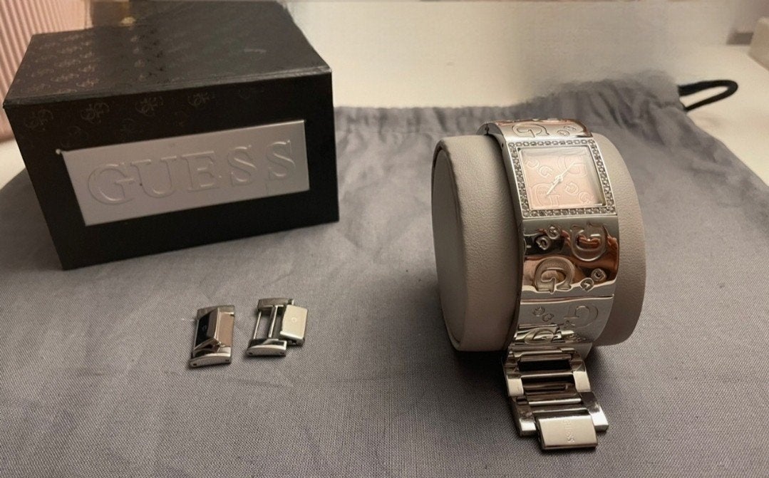 prachtig Guess horloge, Staal, Guess, Polshorloge, Ophalen of Verzenden